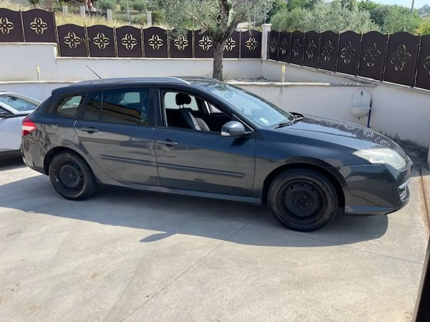 Renault Laguna SW 1500 DCI 110 CV UNIPRO' Nero - 1