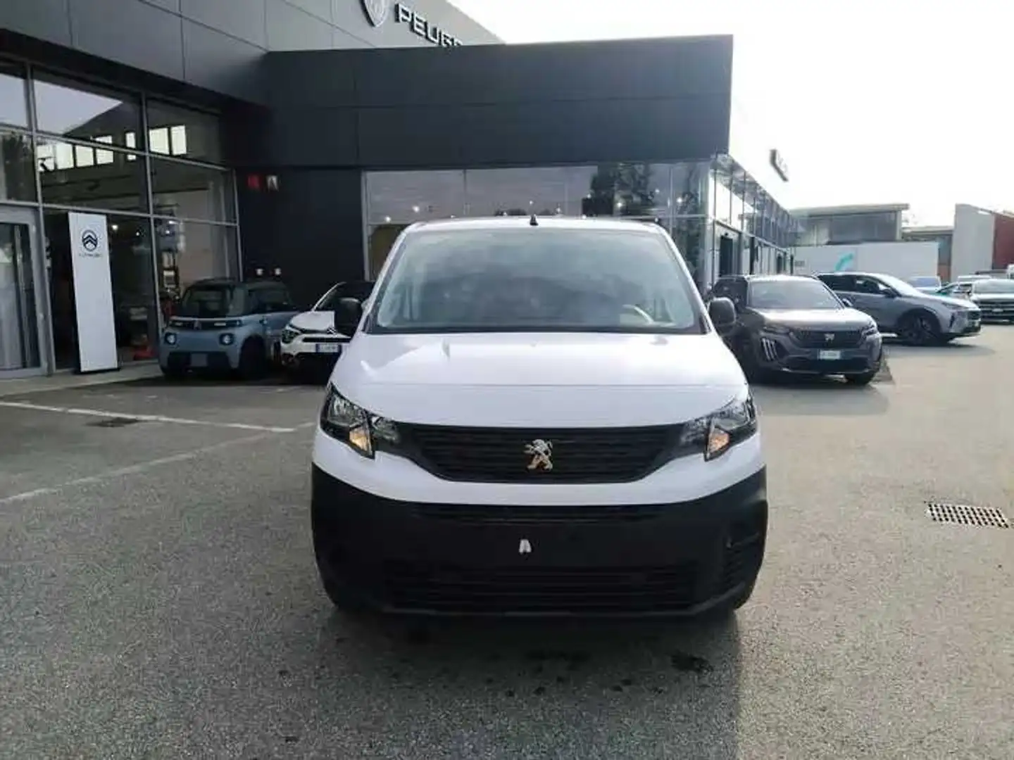 Peugeot Partner Elettrico 136cv Batteria 50kwh M 3 Posti KM ZERO Bianco - 2