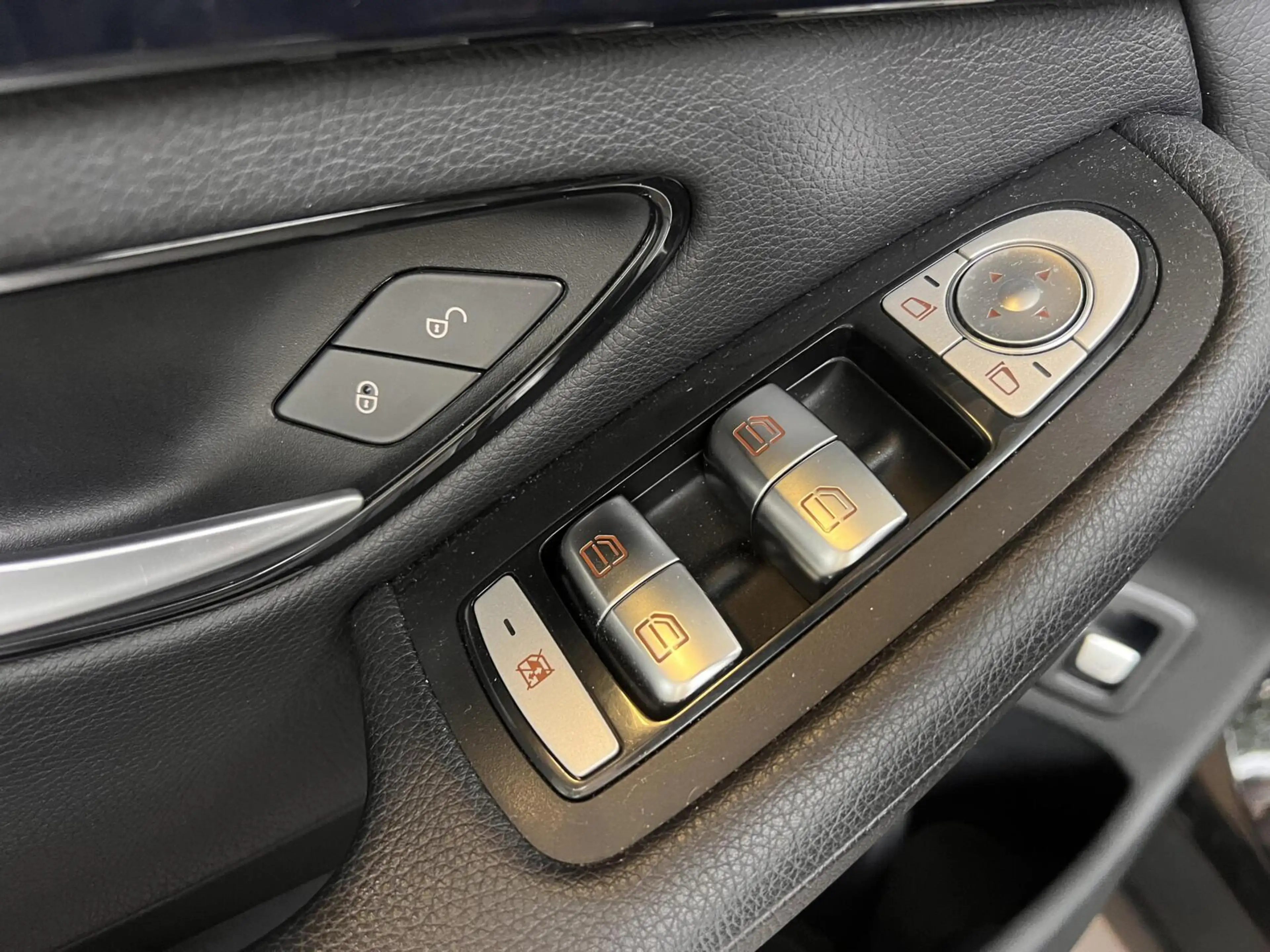 Mercedes-Benz GLC 350 350e 4MATIC Premium Automaat Trekhaak — photo 44