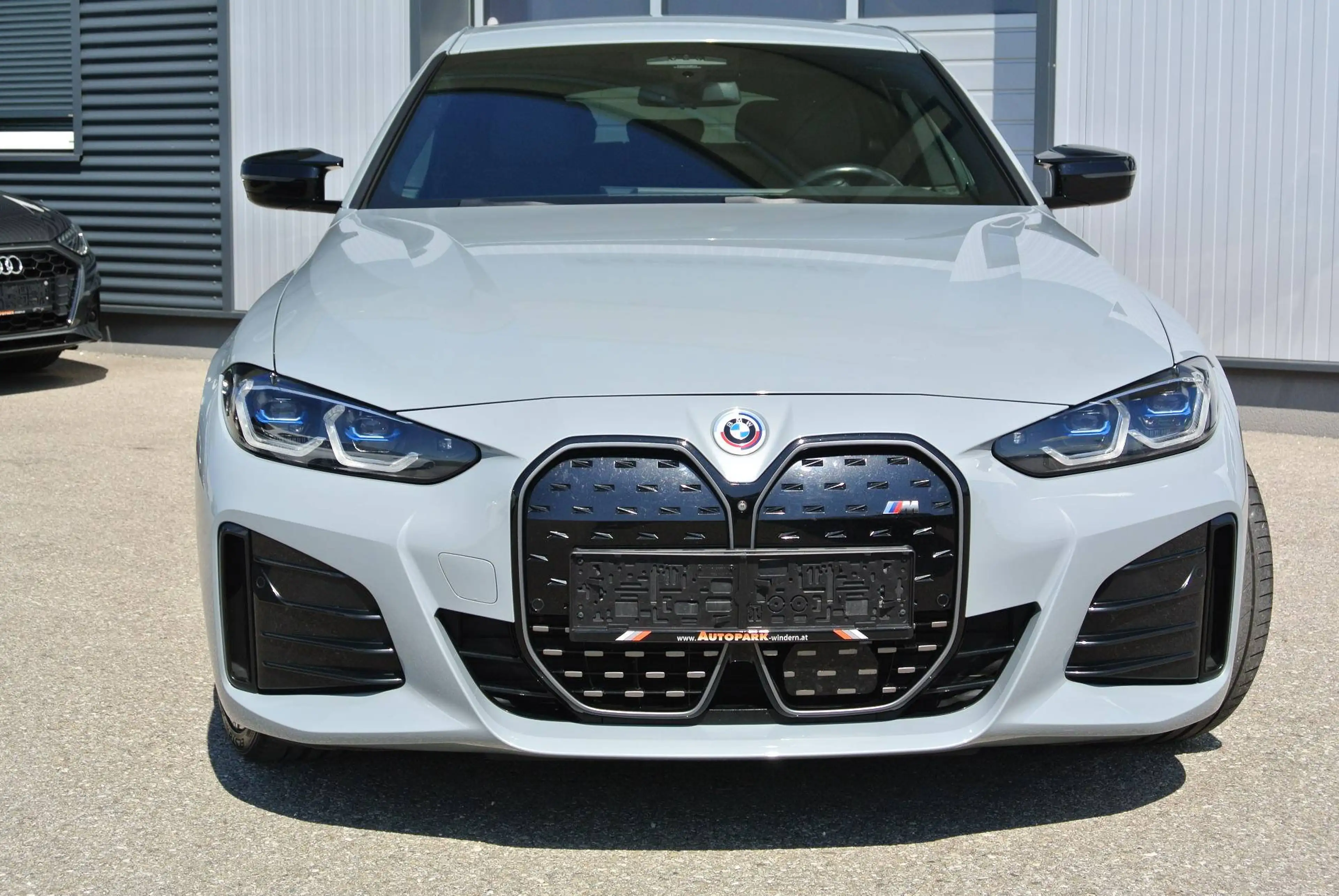 BMW i4 M50 Gran Coupe xDrive ** LEDER * HUD * 360° CAM — photo 3