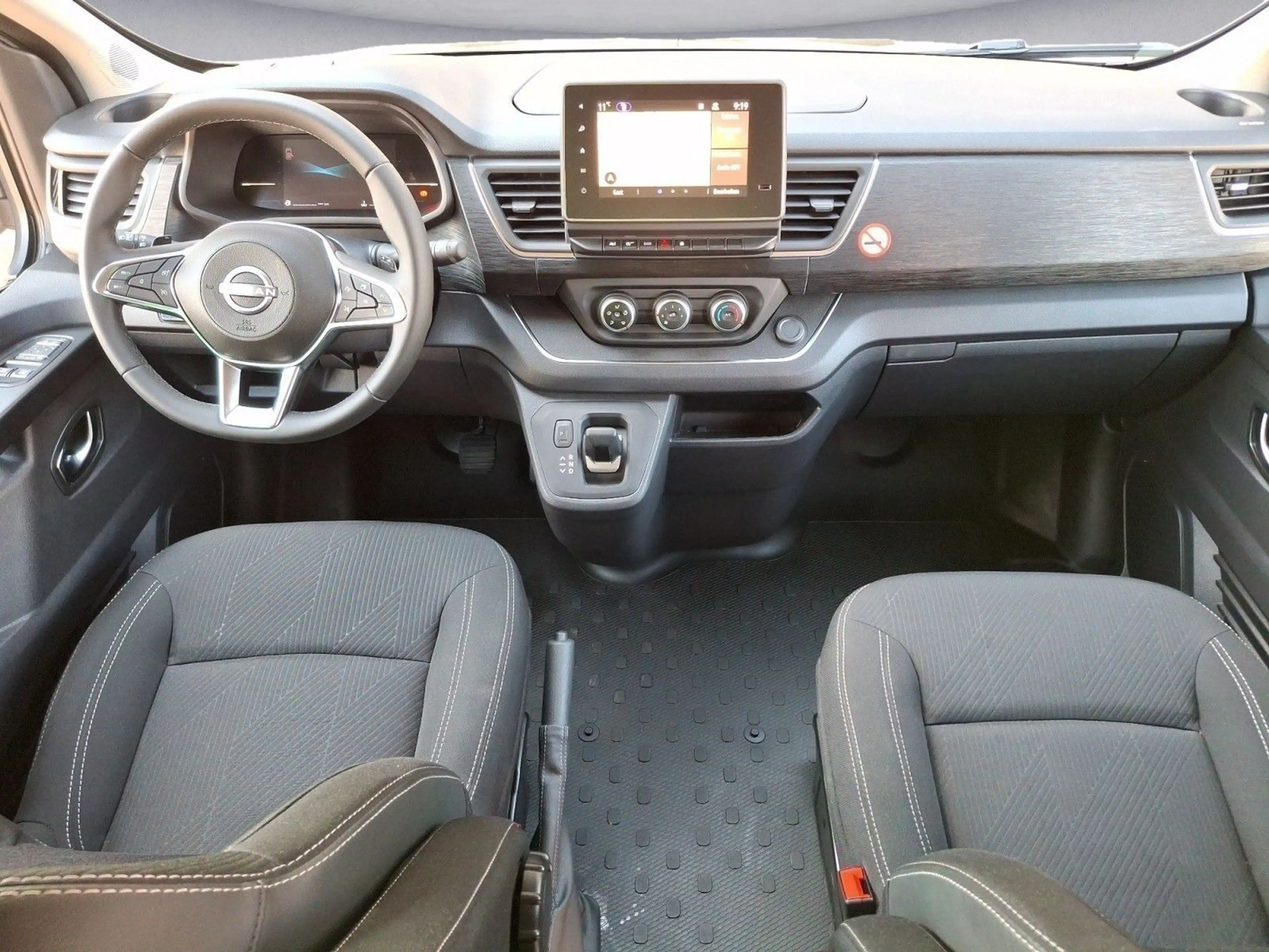 Nissan Primastar KOMBI L2H1 170 DCT TEKNA — photo 10