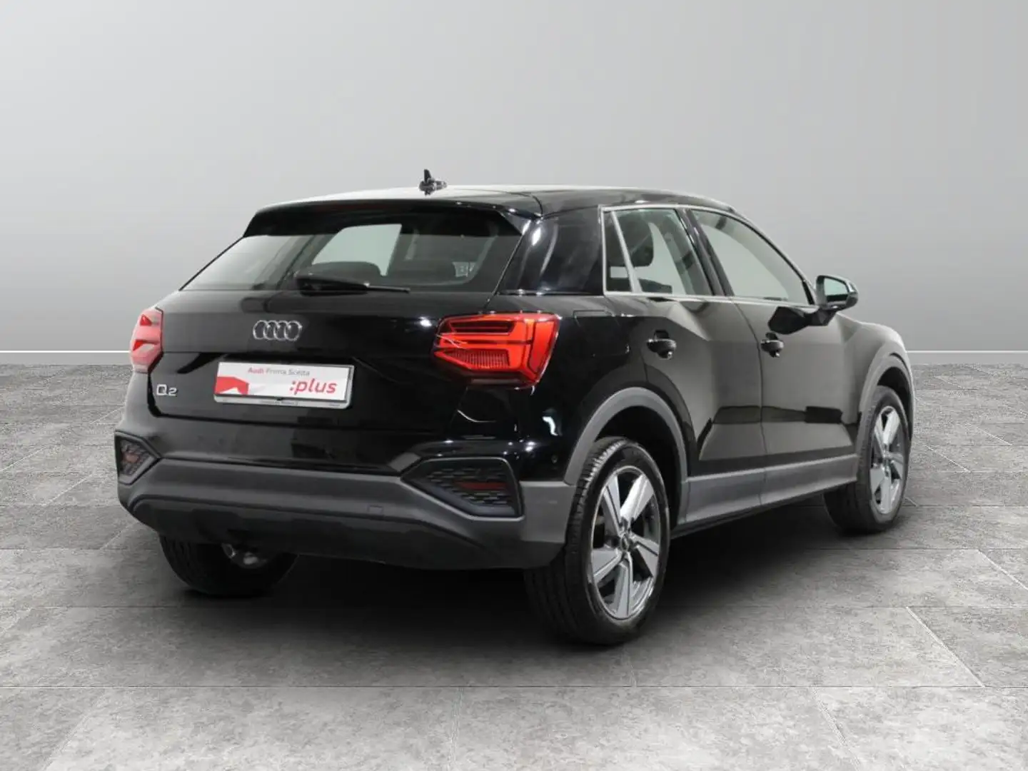 Audi Q2 35 1.5 tfsi Admired s-tronic Nero - 2