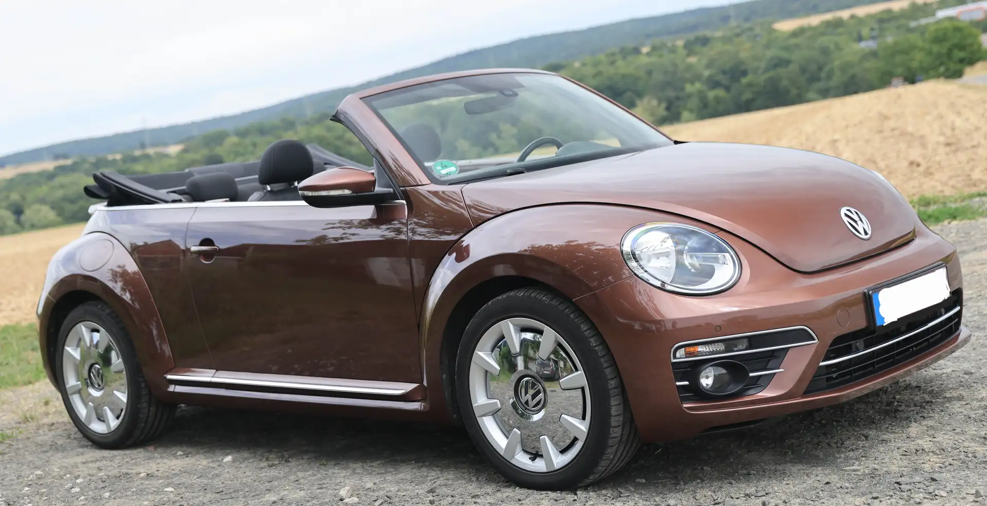 Volkswagen Beetle The Beetle Cabriolet 1.2 TSI (BlueMotion Tech) Des Bronz - 1