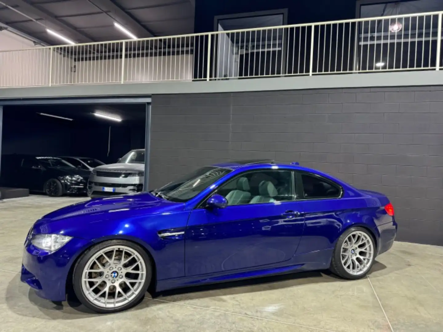 BMW M3 INTERLAGOS BLU METALLIC MANUALE TETTO Modrá - 2