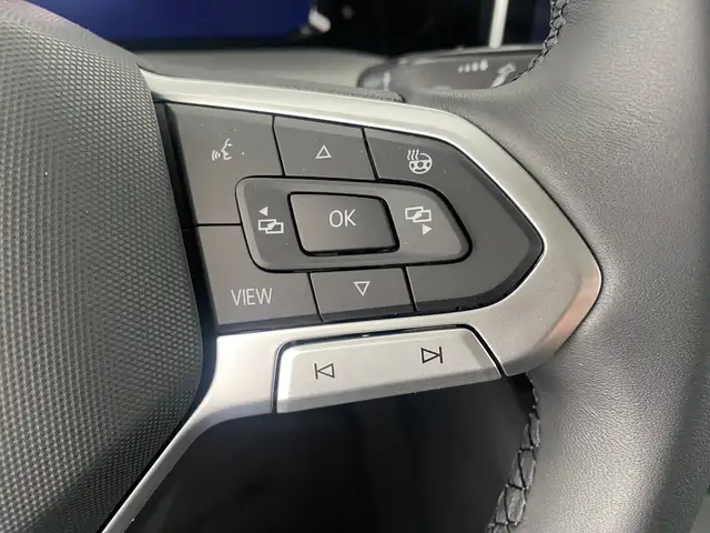 Volkswagen Golf view 15