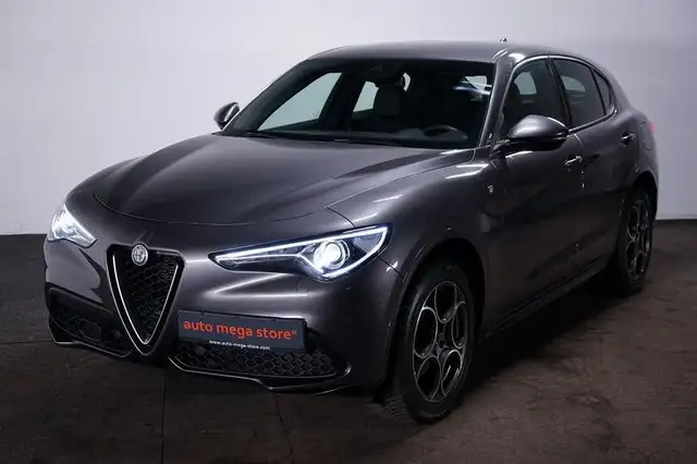 Alfa Romeo Stelvio 2.0 Turbo 16V Ti Q4 Kamera/ACC/AUT/Navi