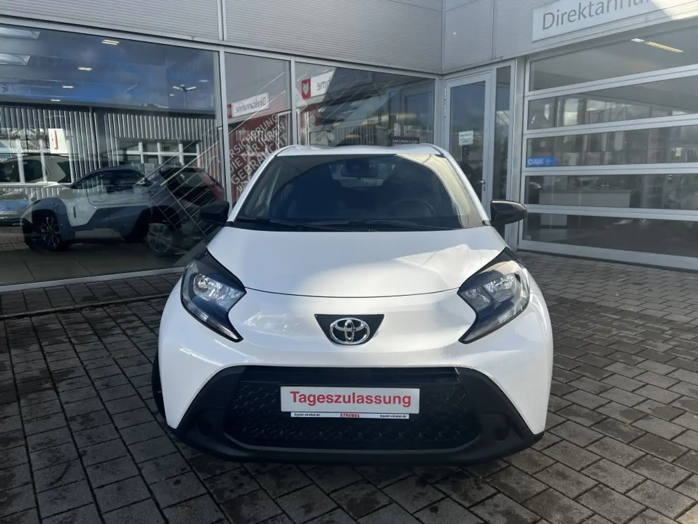 Toyota Aygo X Business Edition (AB7) Bianco - 2