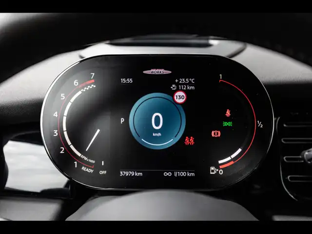 Mini Cooper view 15