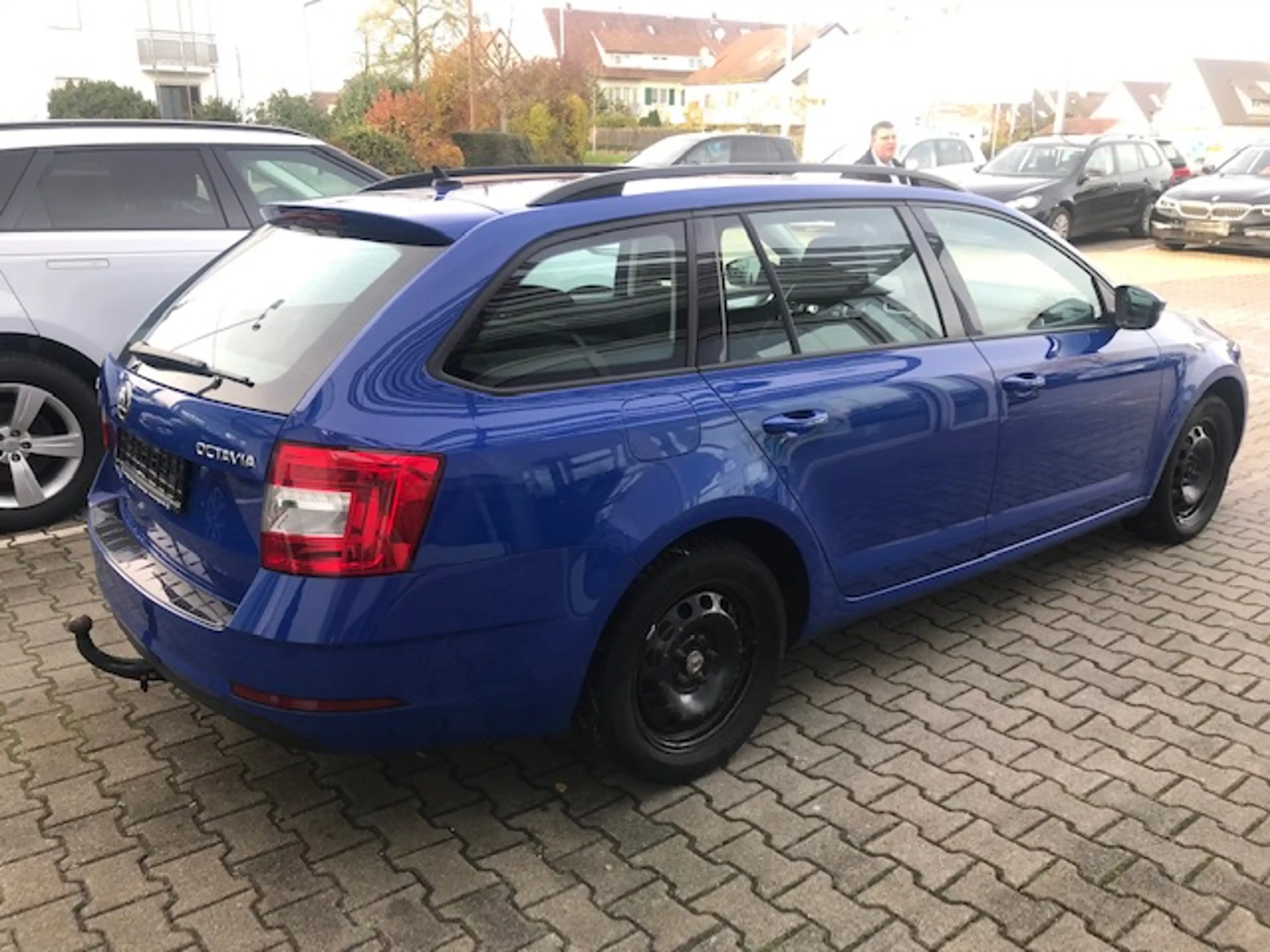 Skoda Octavia Combi 1.6 TDI LED*PDC*AHK — photo 5