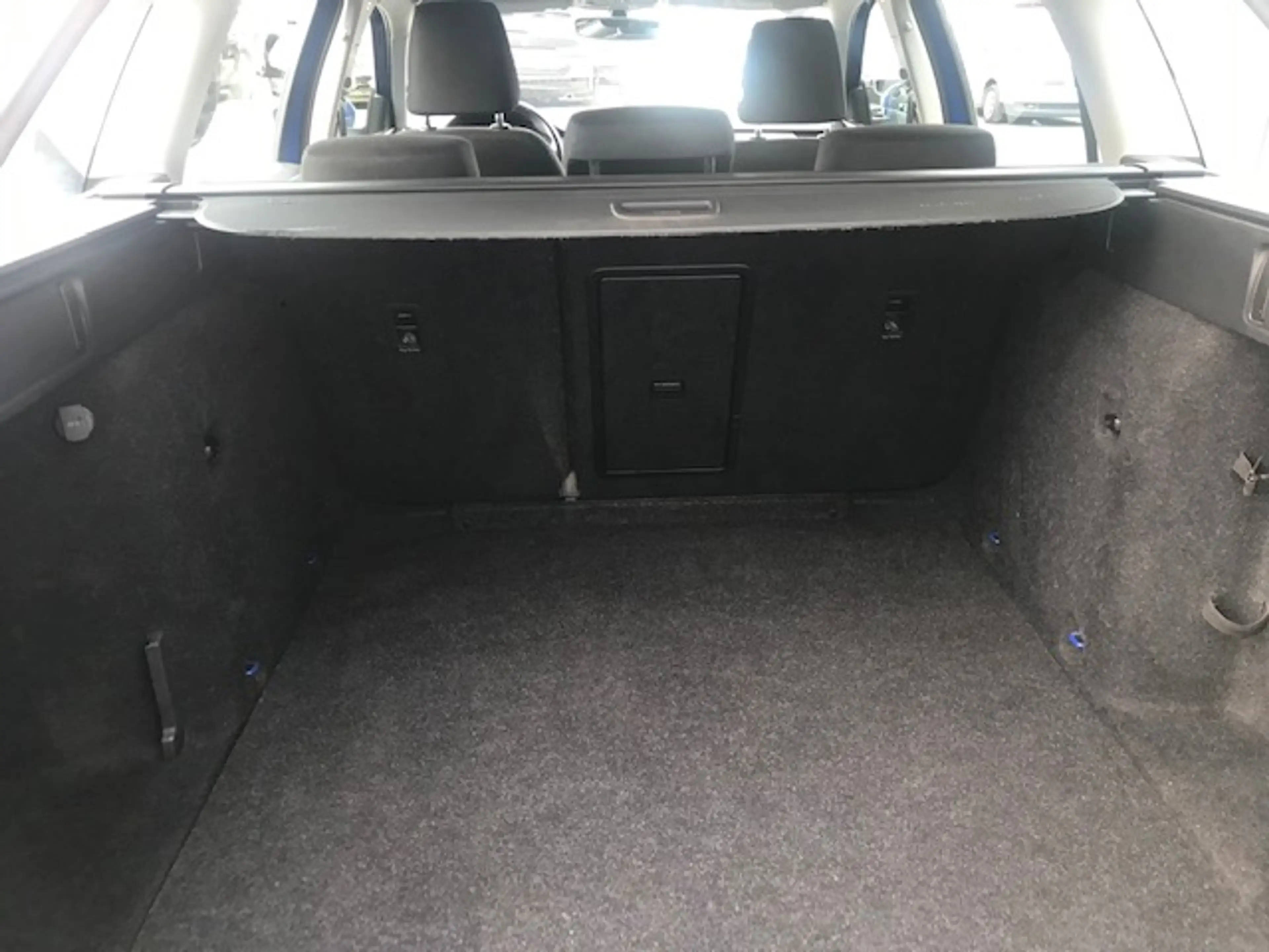 Skoda Octavia Combi 1.6 TDI LED*PDC*AHK — photo 13