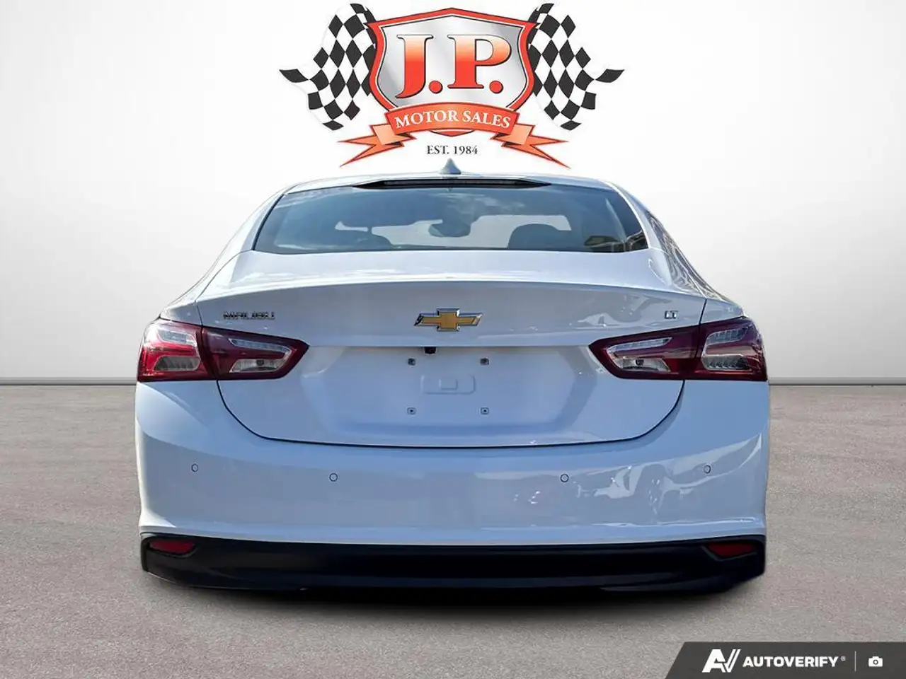 Chevrolet Malibu снимка Chevrolet Malibu