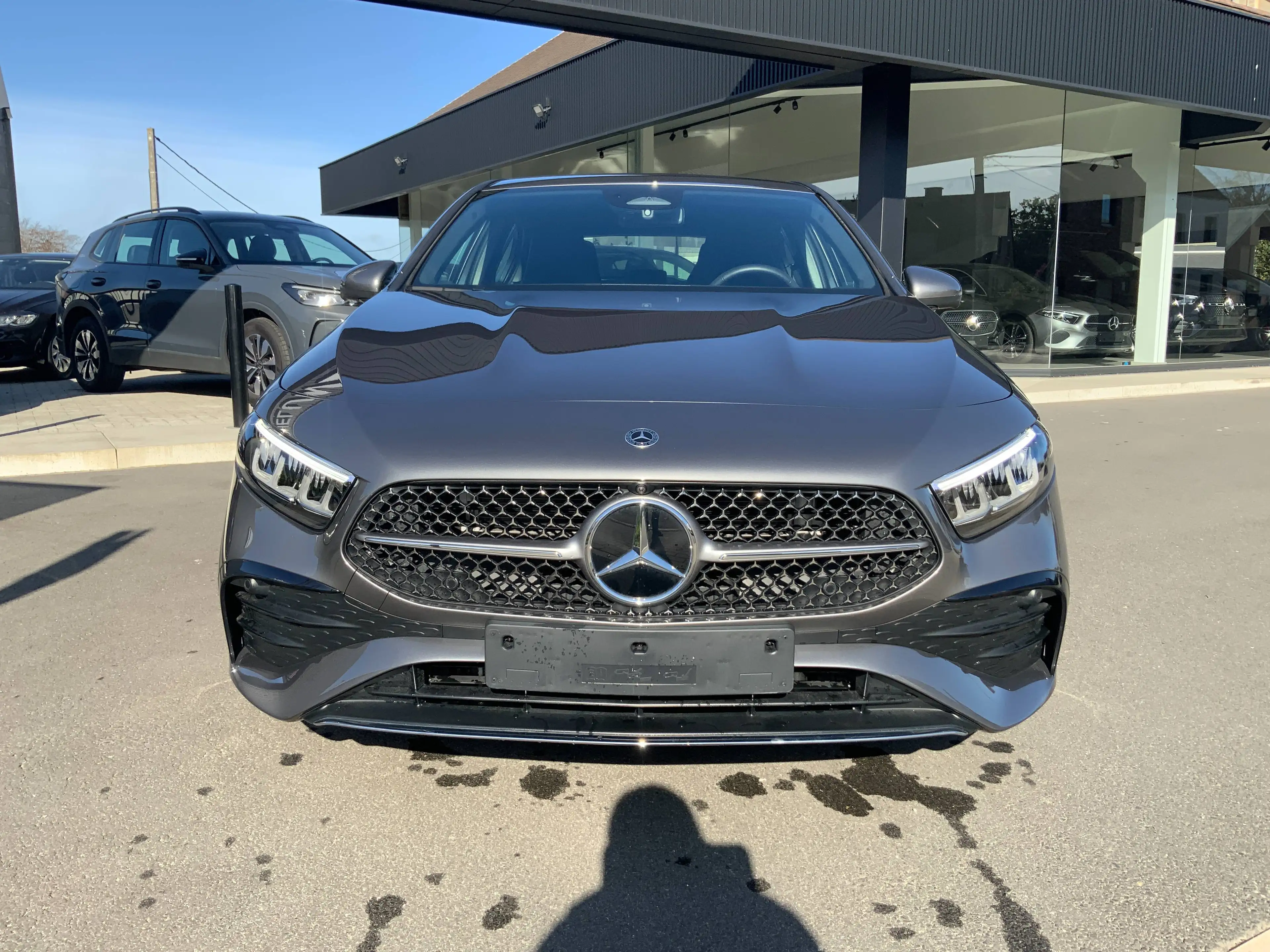 Mercedes-Benz A 180 AMG Line 360°camera led keyless-go — photo 2