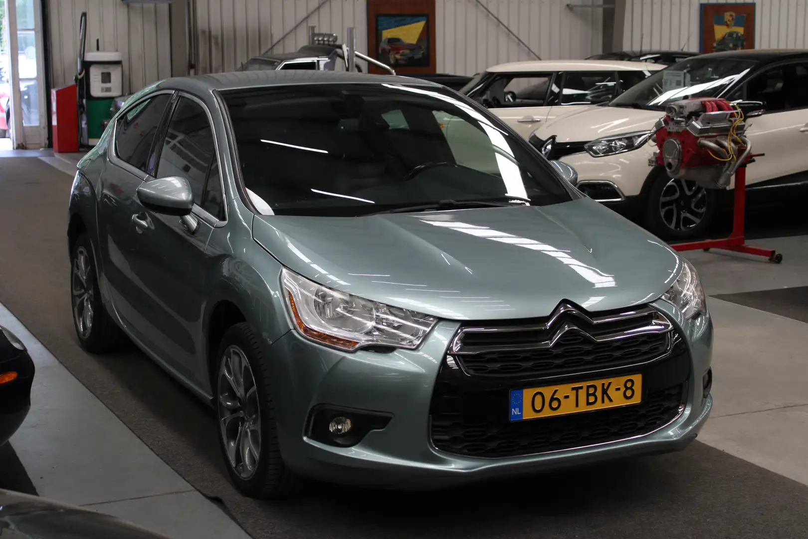 Citroen DS4 1.6 THP So Chic Automaat NAP, Airco, Trekhaak, Pan Verde - 2