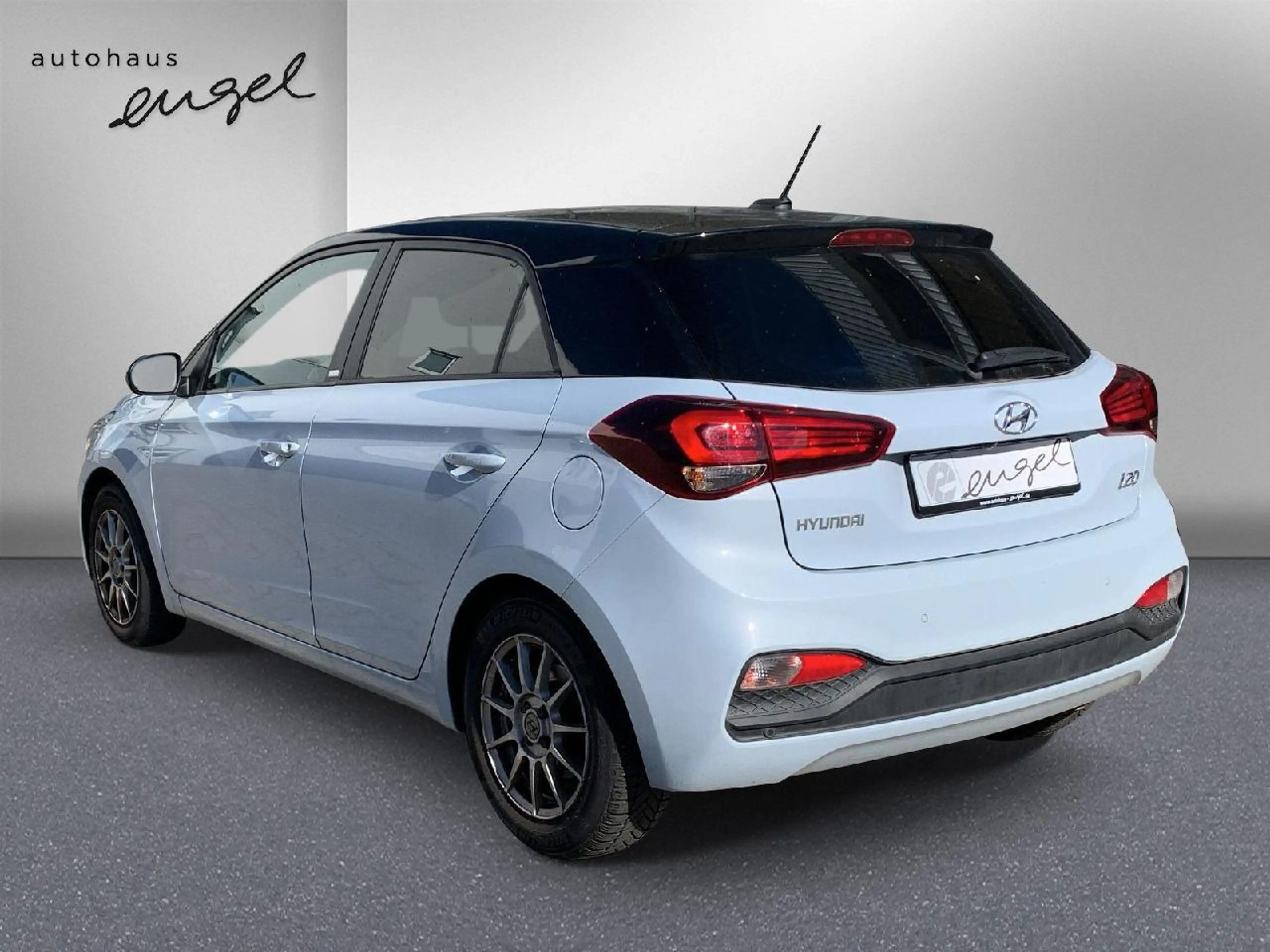 Hyundai i20 YES! Plus,KLIMA,NAVI,TEMPO,SH,Carplay,SPURHALTE — photo 7
