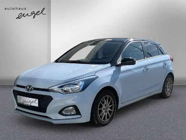 Hyundai i20 YES! Plus,KLIMA,NAVI,TEMPO,SH,Carplay,SPURHALTE