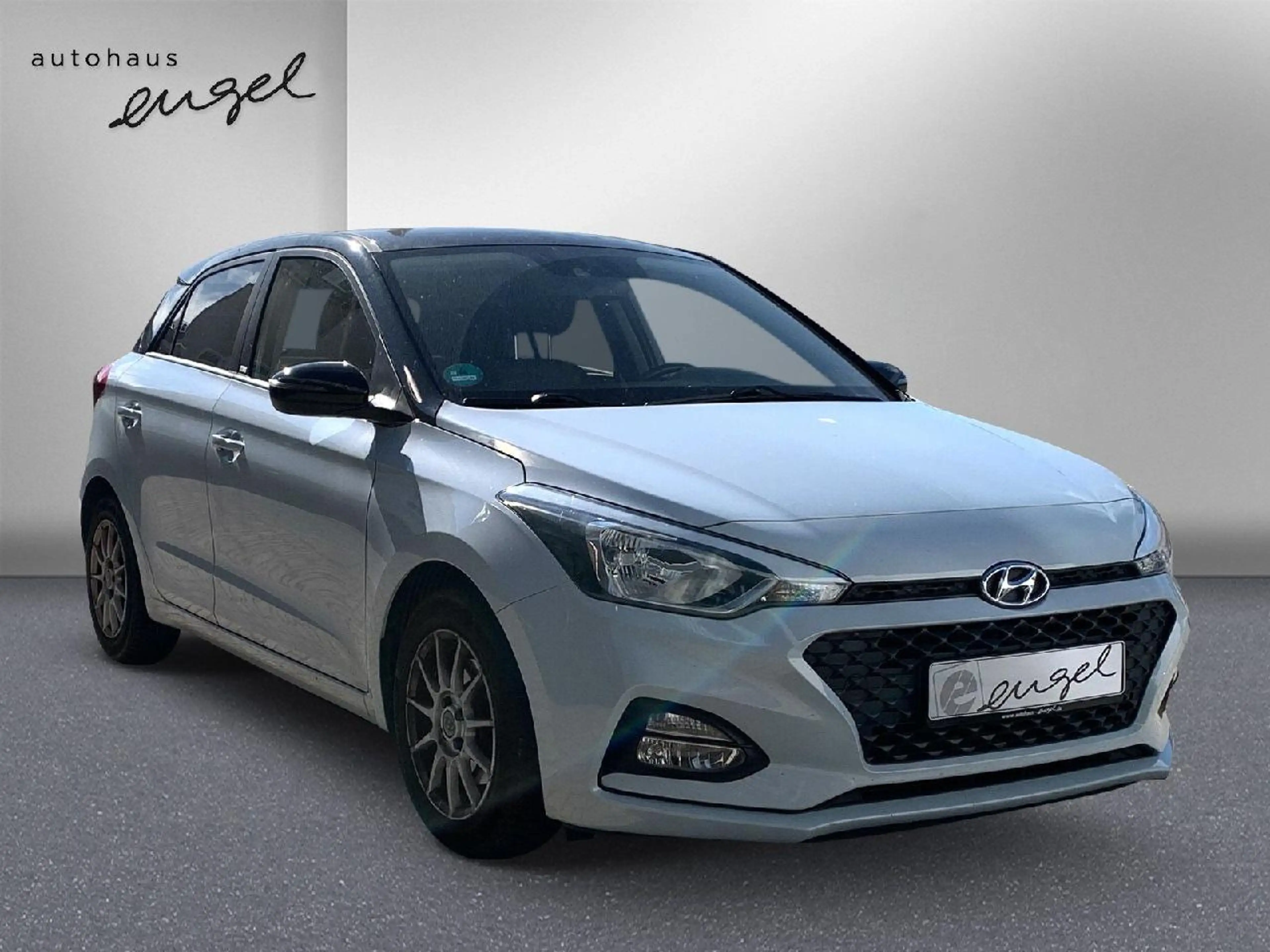 Hyundai i20 YES! Plus,KLIMA,NAVI,TEMPO,SH,Carplay,SPURHALTE — photo 4