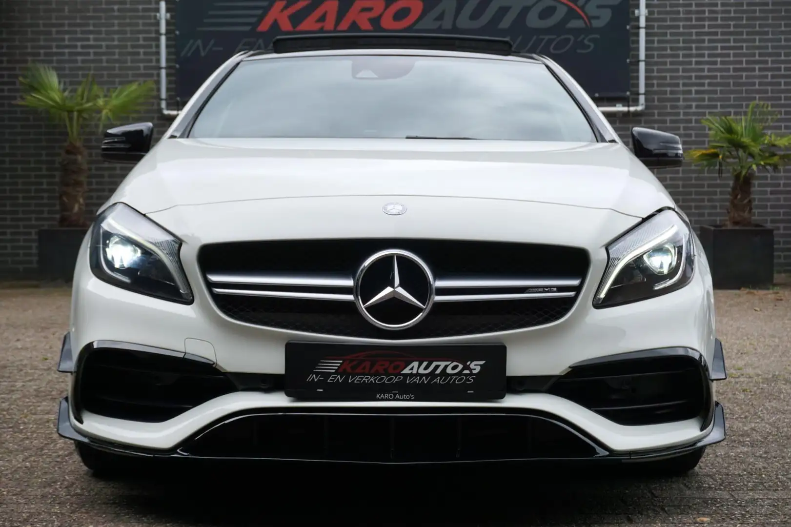Mercedes-Benz A 45 AMG 4M 381PK Pano Led Nav Leer VOL Wit - 2