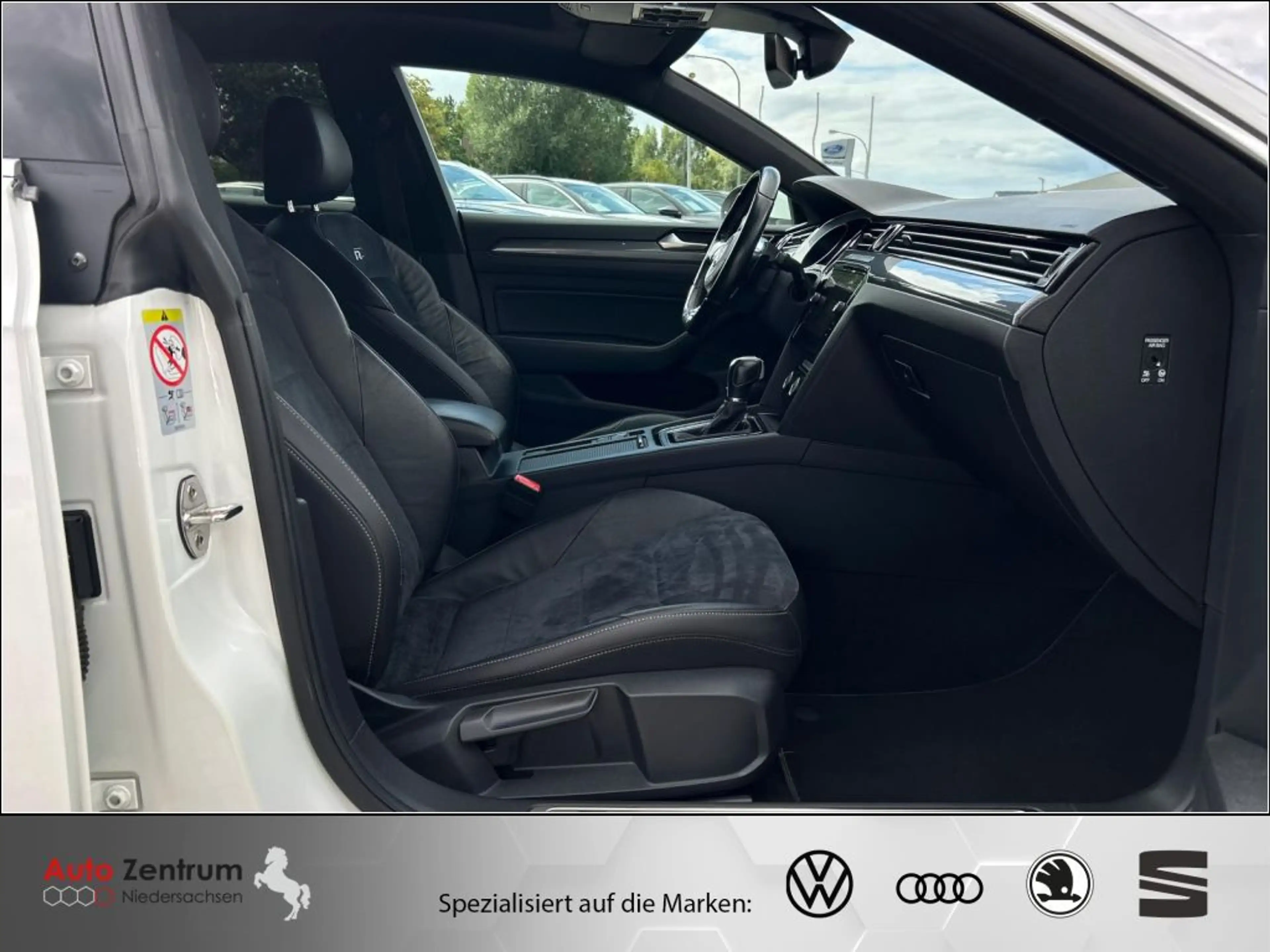 Volkswagen Arteon 2.0 TSI R-Line CarPlay PANO*ACC*DCC*Kamera — photo 15