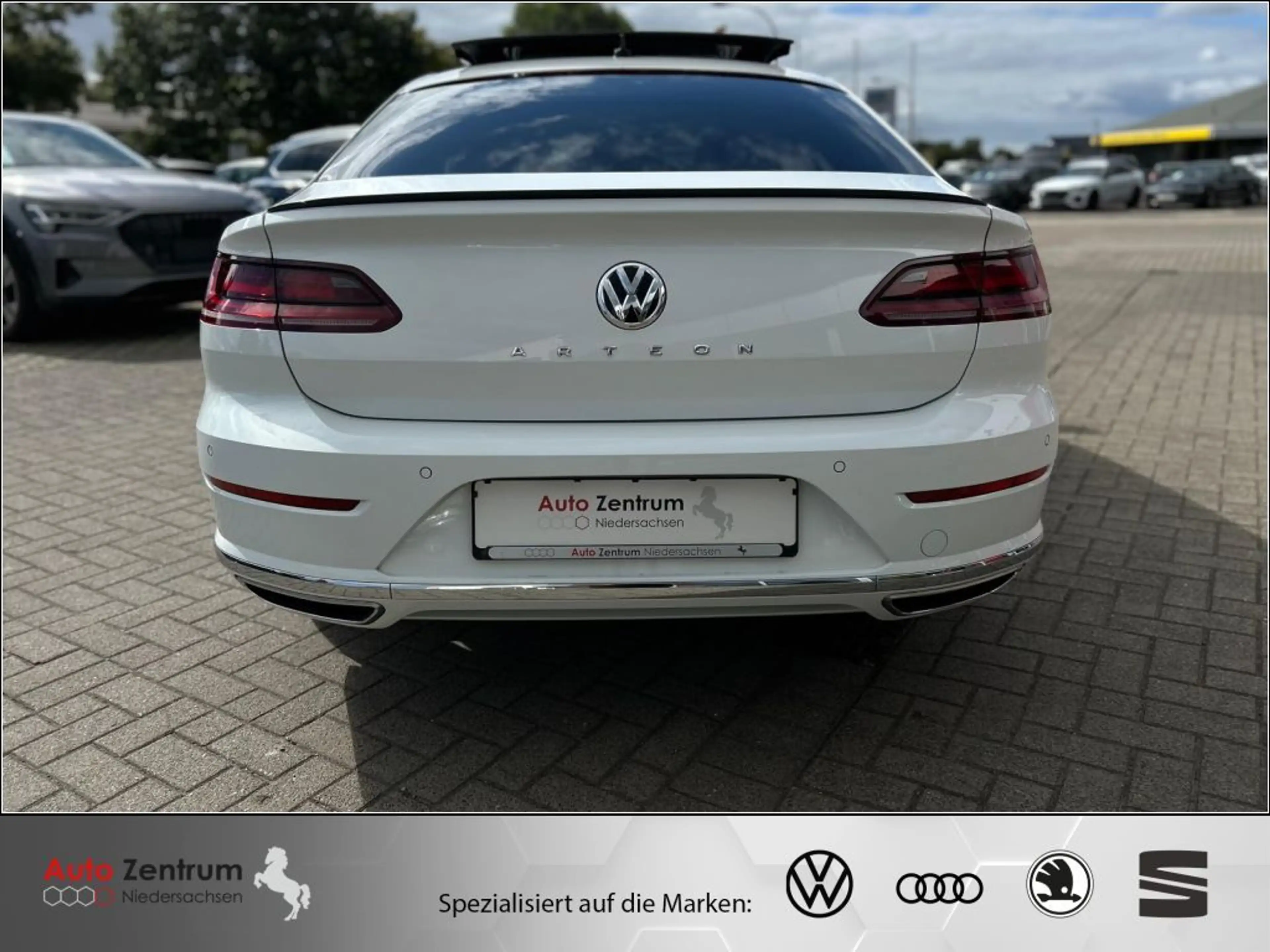 Volkswagen Arteon 2.0 TSI R-Line CarPlay PANO*ACC*DCC*Kamera — photo 9