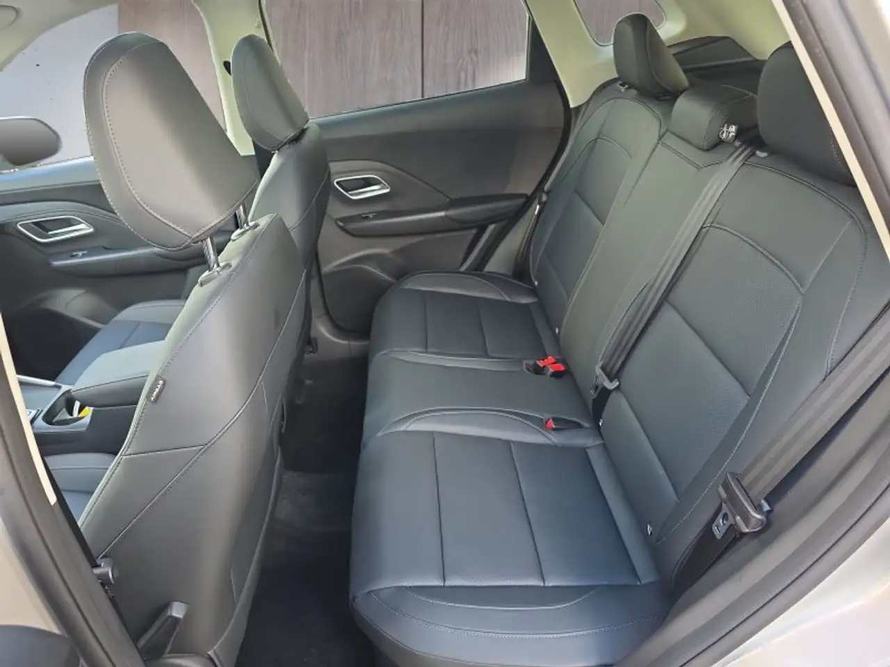 MG ZS Luxury 1,5 Hybrid+ 197PS Pano/18*Alu/LED/Navi/Lede, миниатюра 14
