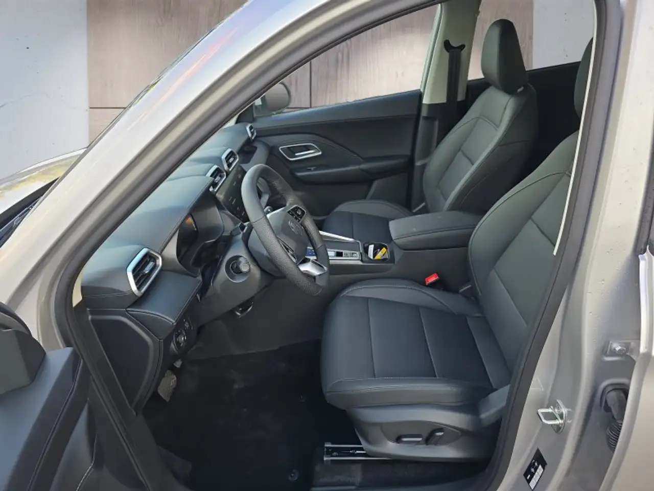 MG ZS Luxury 1,5 Hybrid+ 197PS Pano/18*Alu/LED/Navi/Lede, миниатюра 9