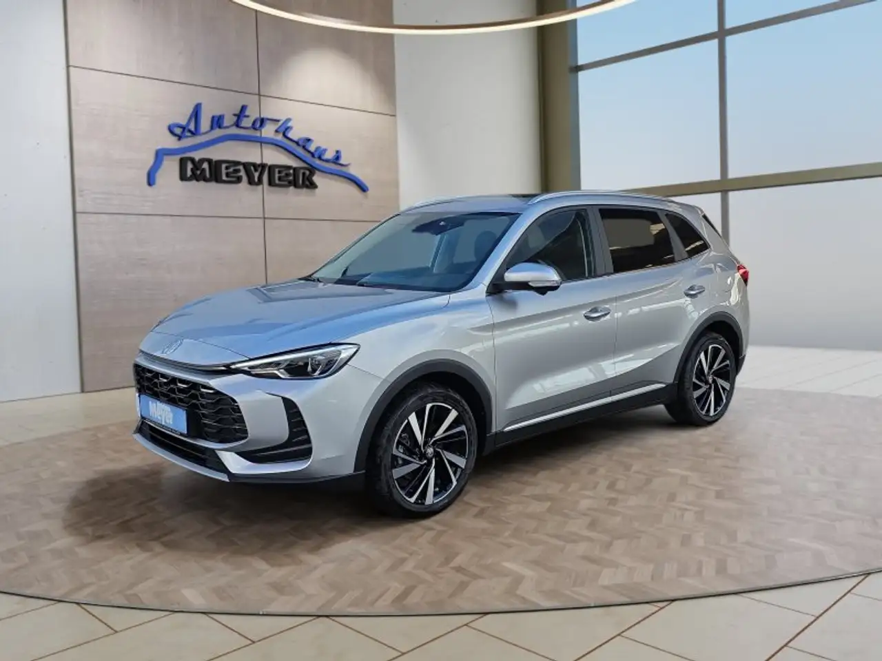 MG ZS Luxury 1,5 Hybrid+ 197PS Pano/18*Alu/LED/Navi/Lede