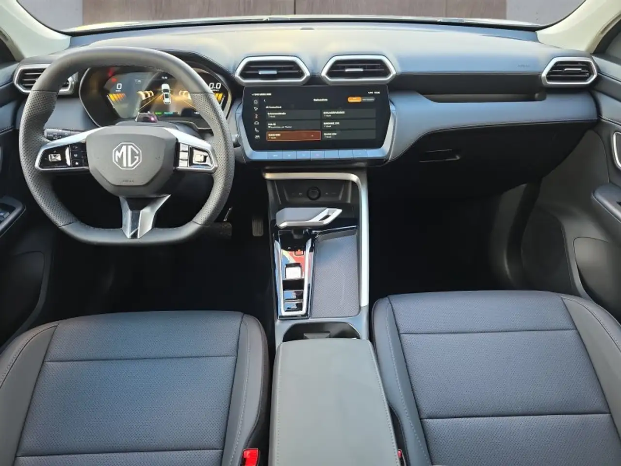 MG ZS Luxury 1,5 Hybrid+ 197PS Pano/18*Alu/LED/Navi/Lede, миниатюра 10