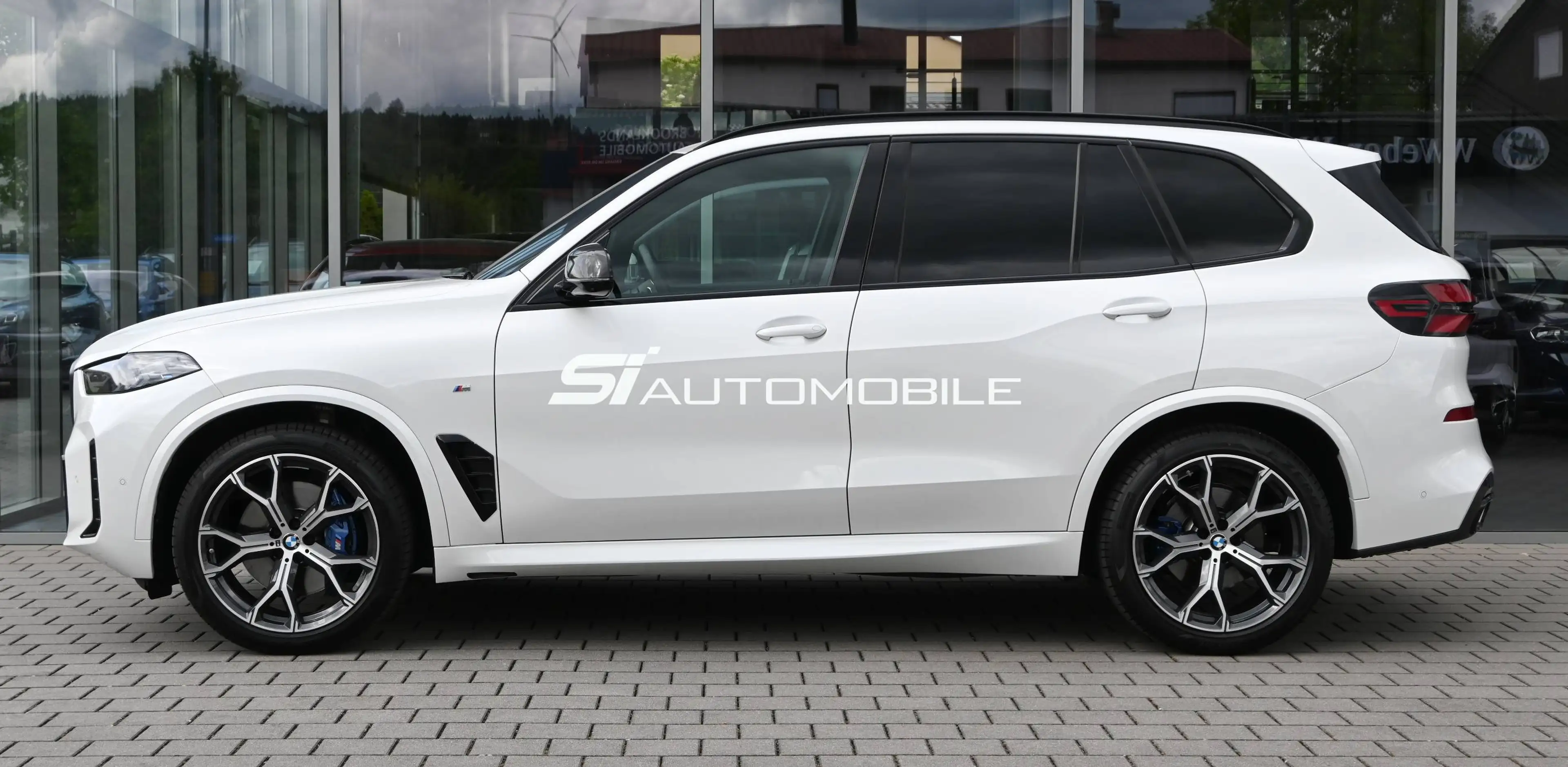 BMW X5 xDrive30d M-Sport Pro °UVP 127.740€°EXKL.-PAKET°Integral+Luftfederung° — photo 2