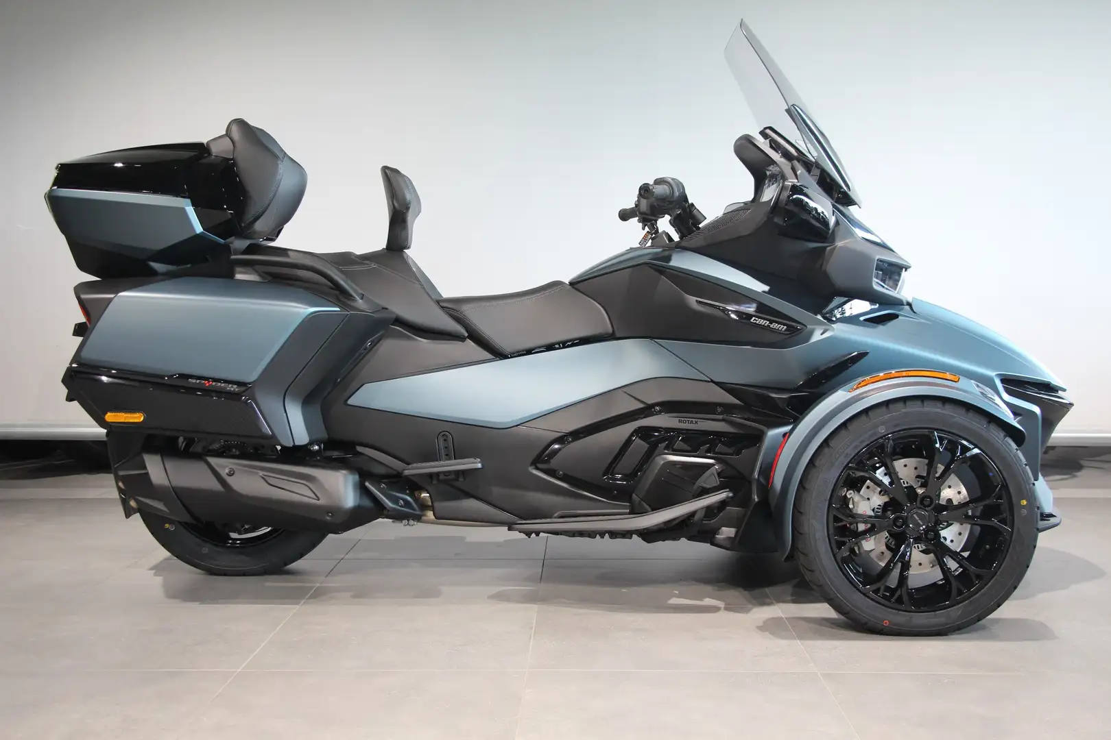 Can-Am Spyder RT LIMITED Bleu - 1