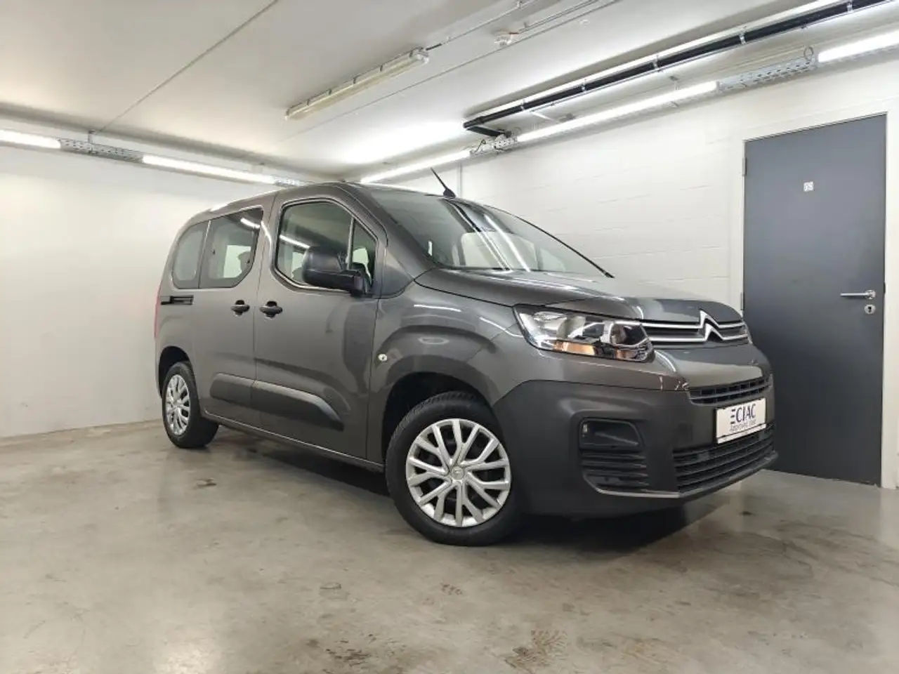 Citroen Berlingo 1.2 Pure Tech 86681km Garantie, миниатюра 2