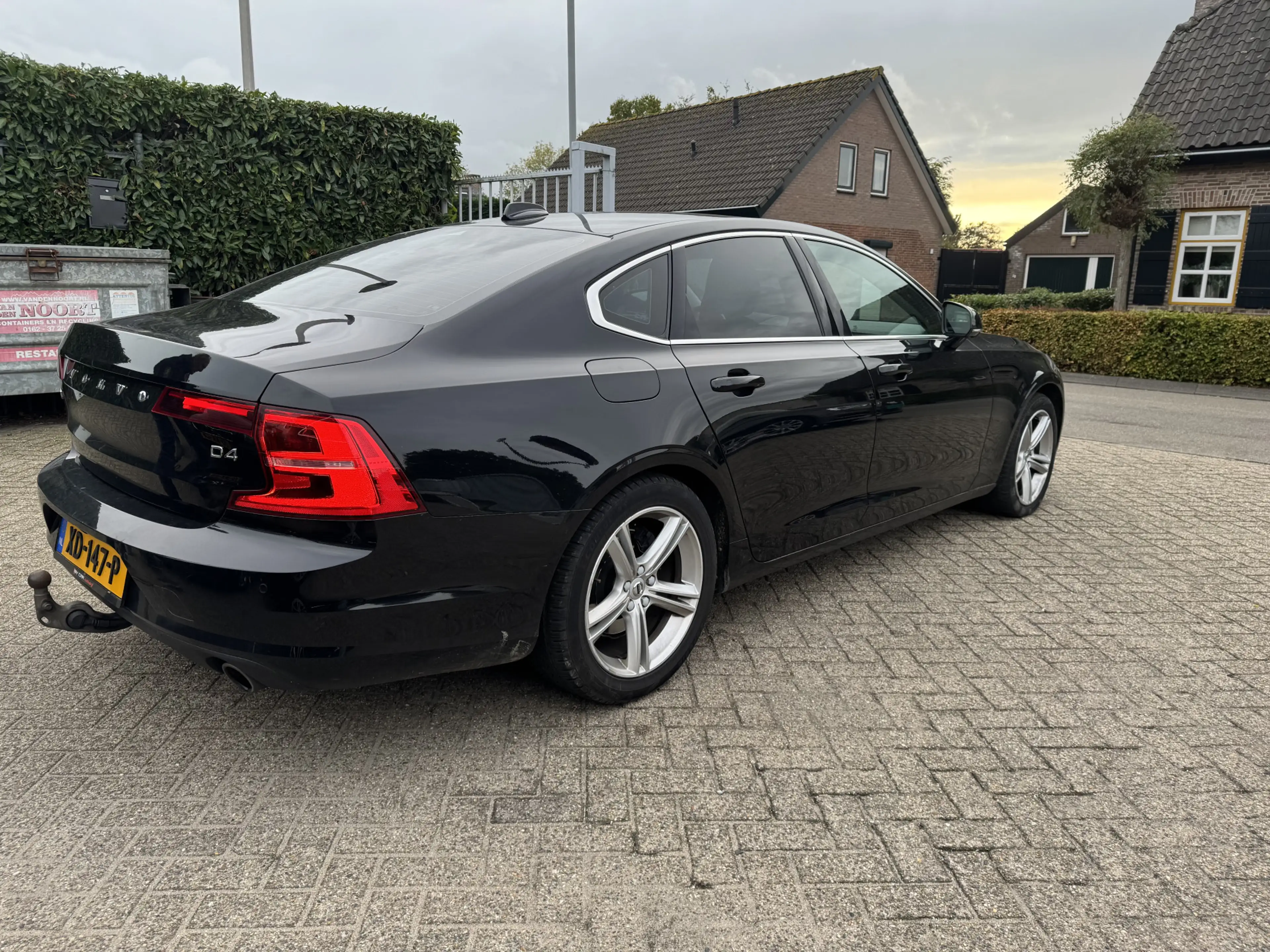 Volvo S90 2.0 D4 Momentum Business — photo 6