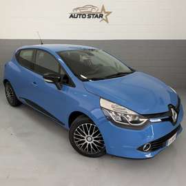 5p 1.5 dci 75cv NEOPATENTATO TAGLIANDI CERTIFICATI
