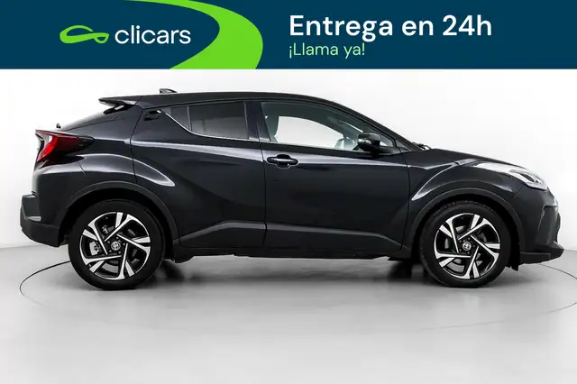 Toyota C-HR view 7
