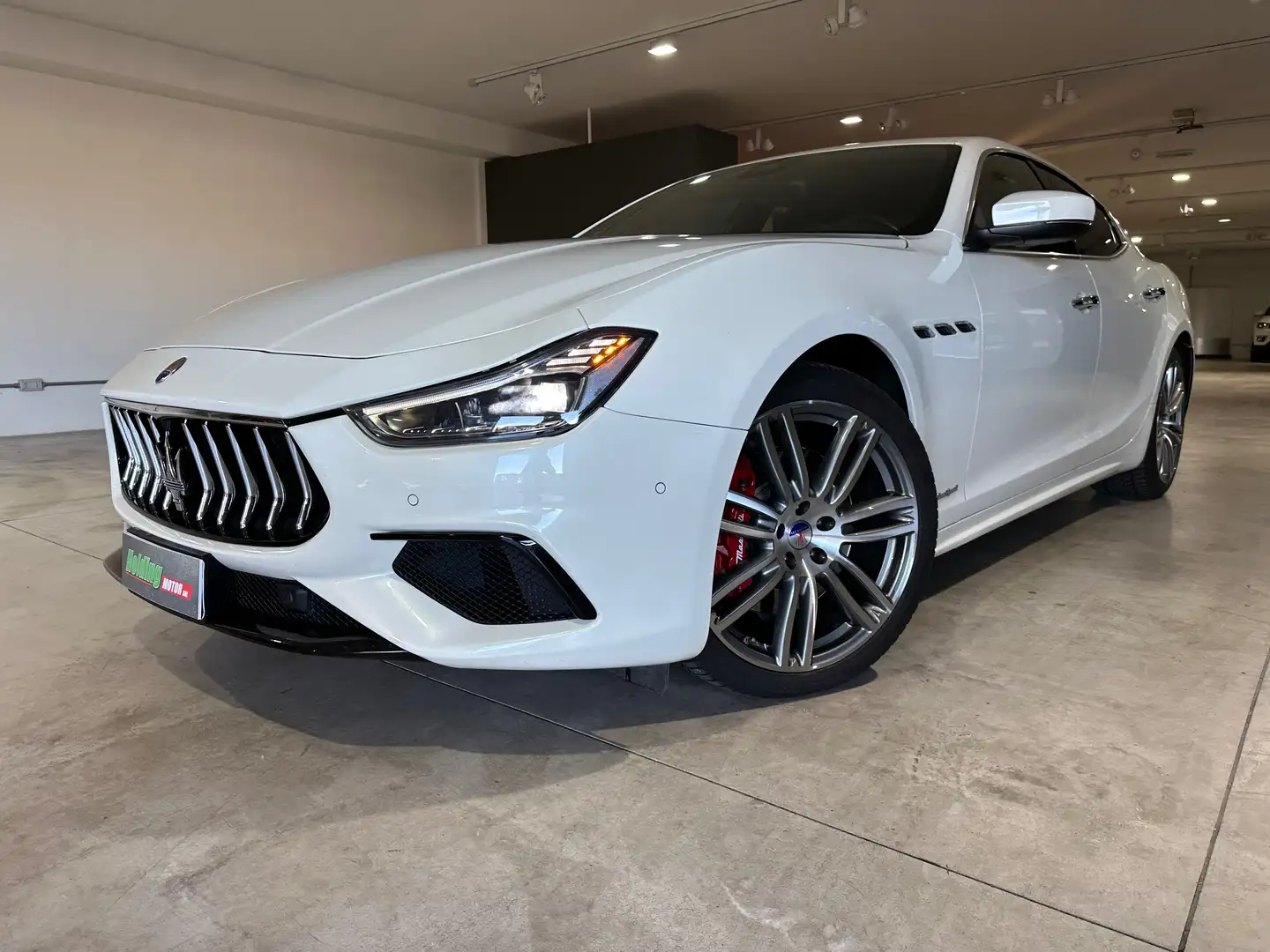 Maserati Ghibli Ghibli 3.0 V6 ds 250cv auto my17 Fehér - 2