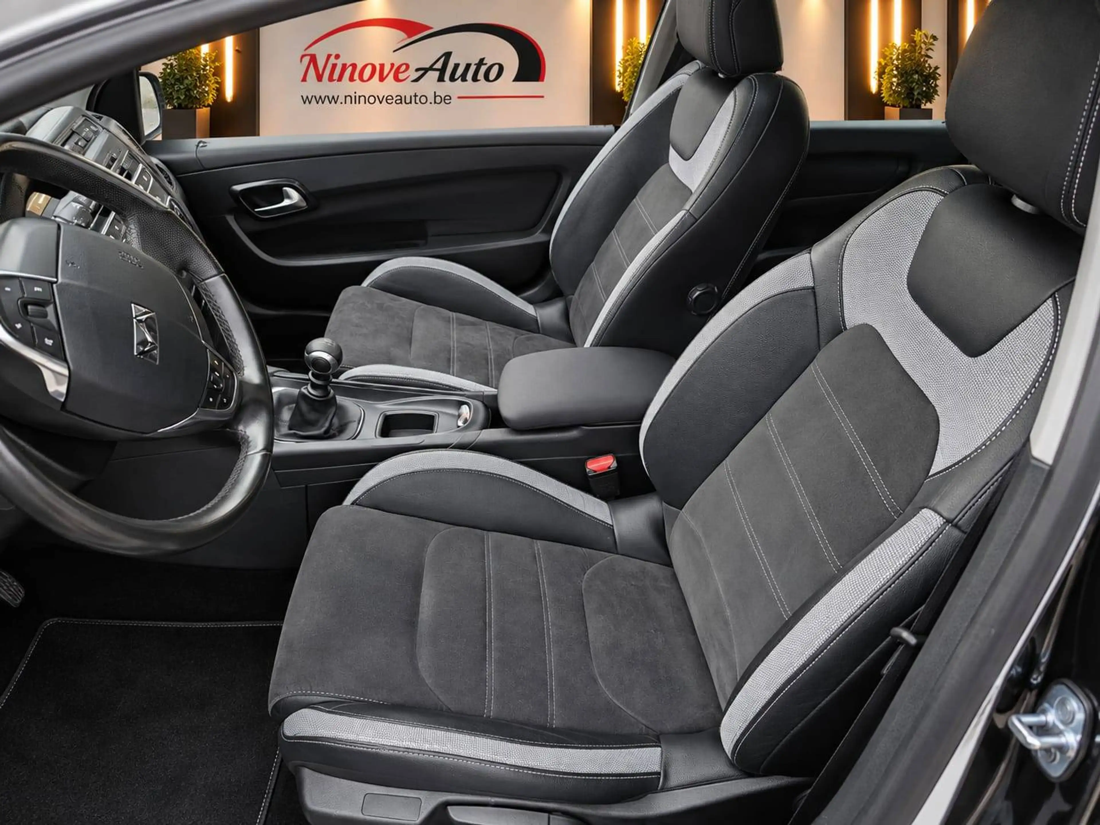 DS Automobiles DS 4 1.6d BlueHDi Be Chic S* NAV PARKSENSO CRUISE CONTR — photo 8