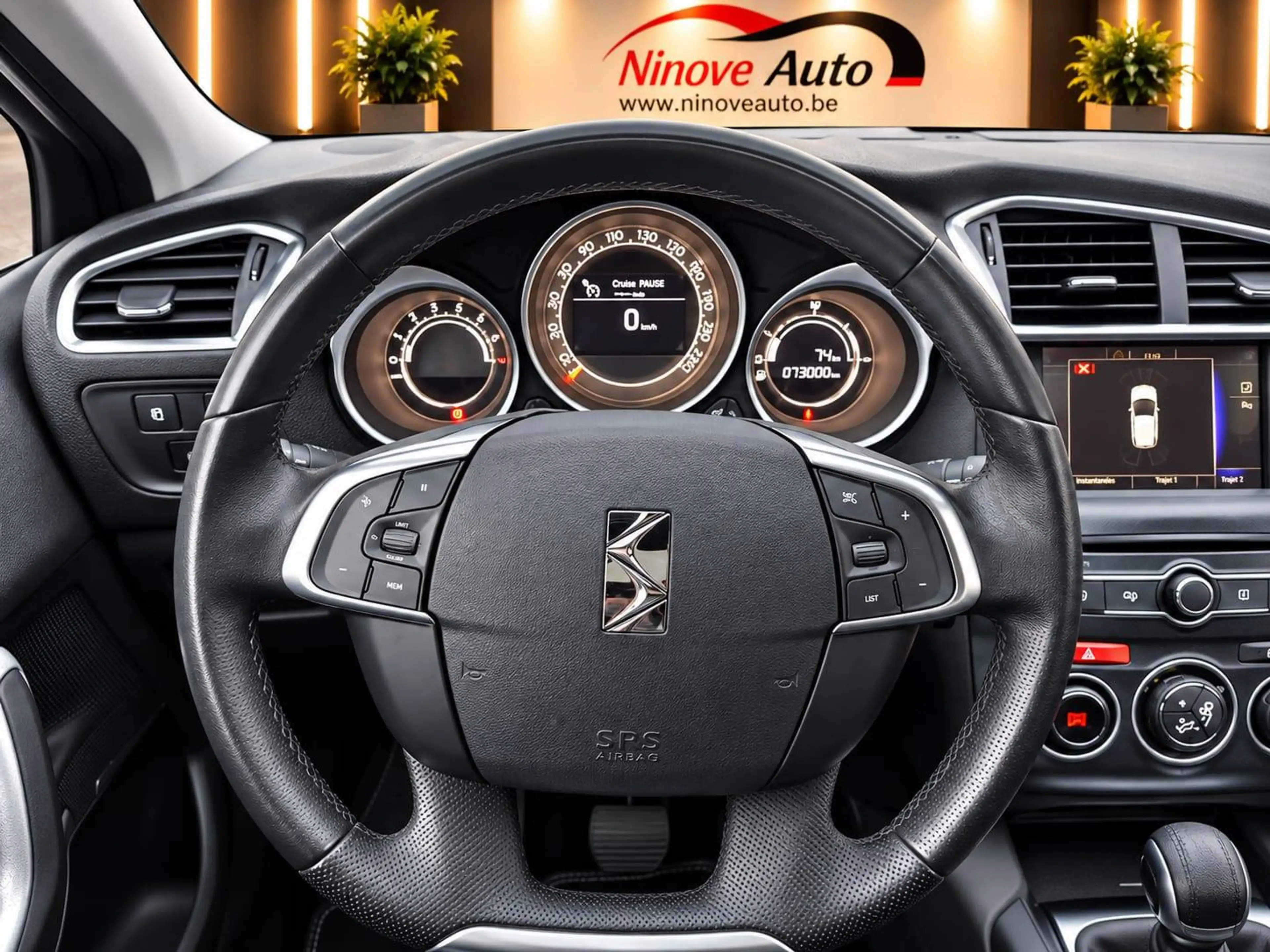 DS Automobiles DS 4 1.6d BlueHDi Be Chic S* NAV PARKSENSO CRUISE CONTR — photo 12