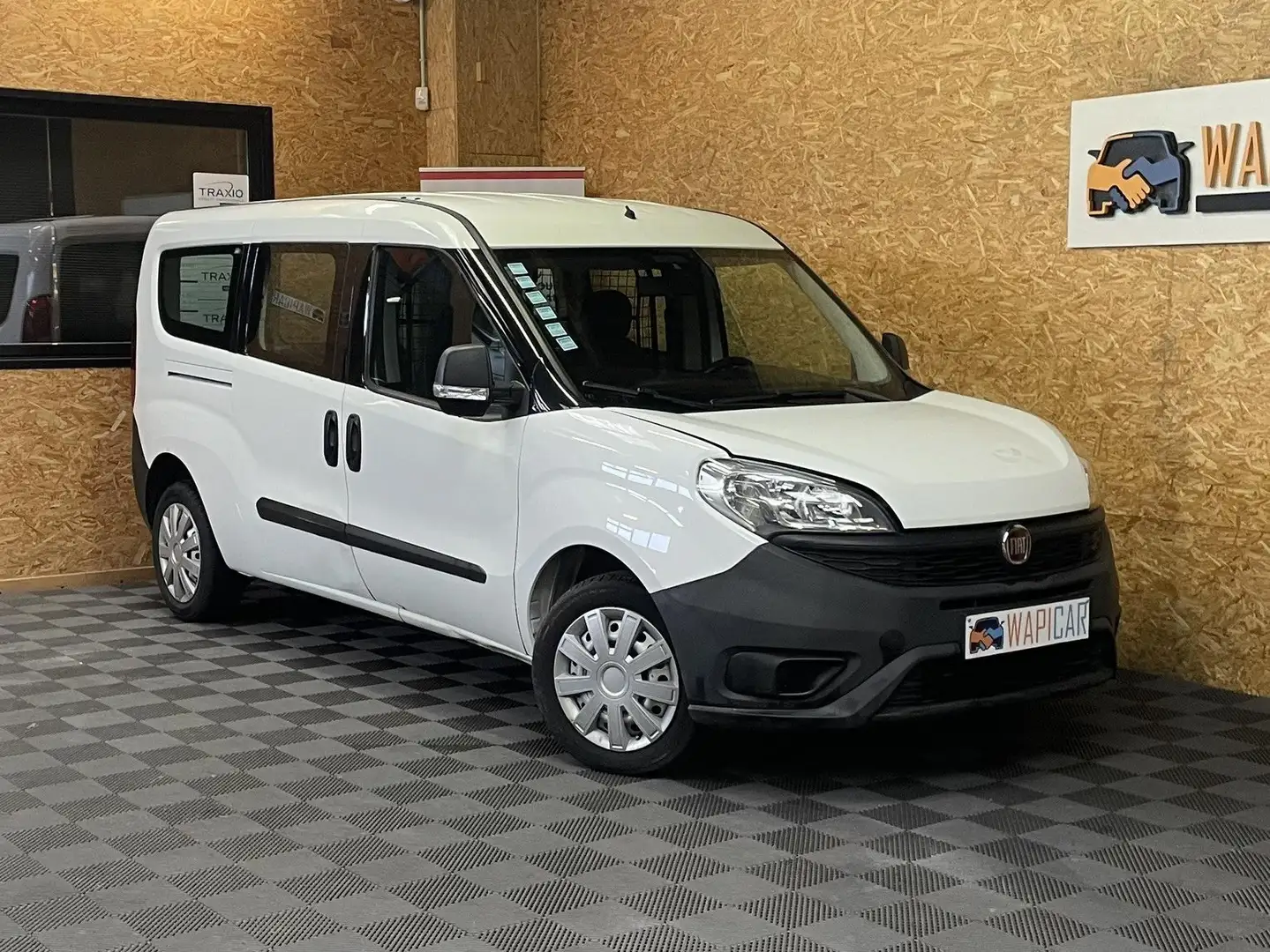 Fiat Doblo MAXI 1.4i Euro6 UTILITAIRE Wit - 1