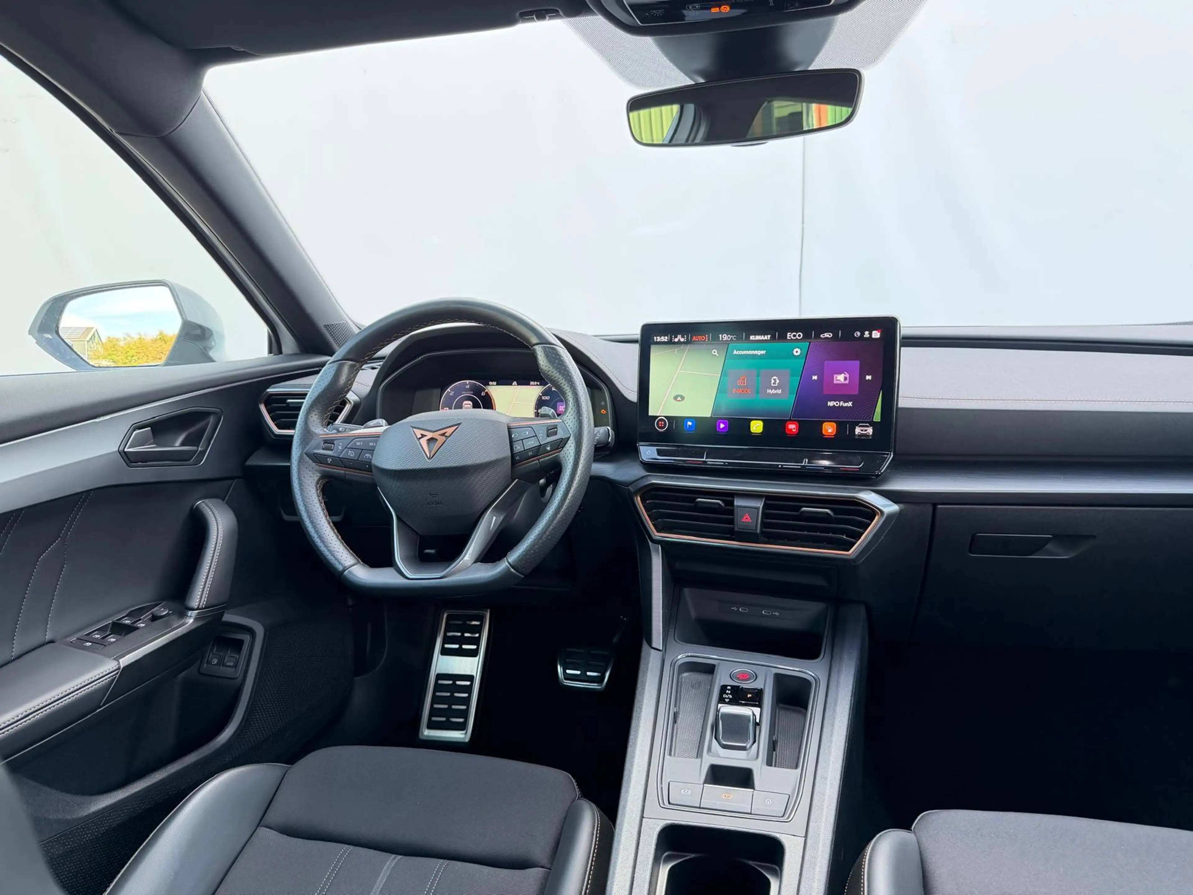 CUPRA Formentor 1.4 e-Hybrid VZ Copper Edition 245 pk | Trekhaak | — photo 3