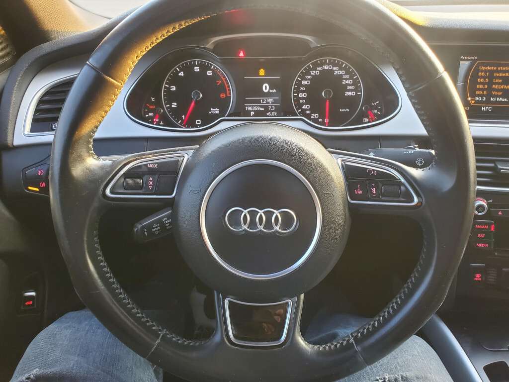 2015 Audi A4 S-LINE Quattro Komfort plus thumb 15