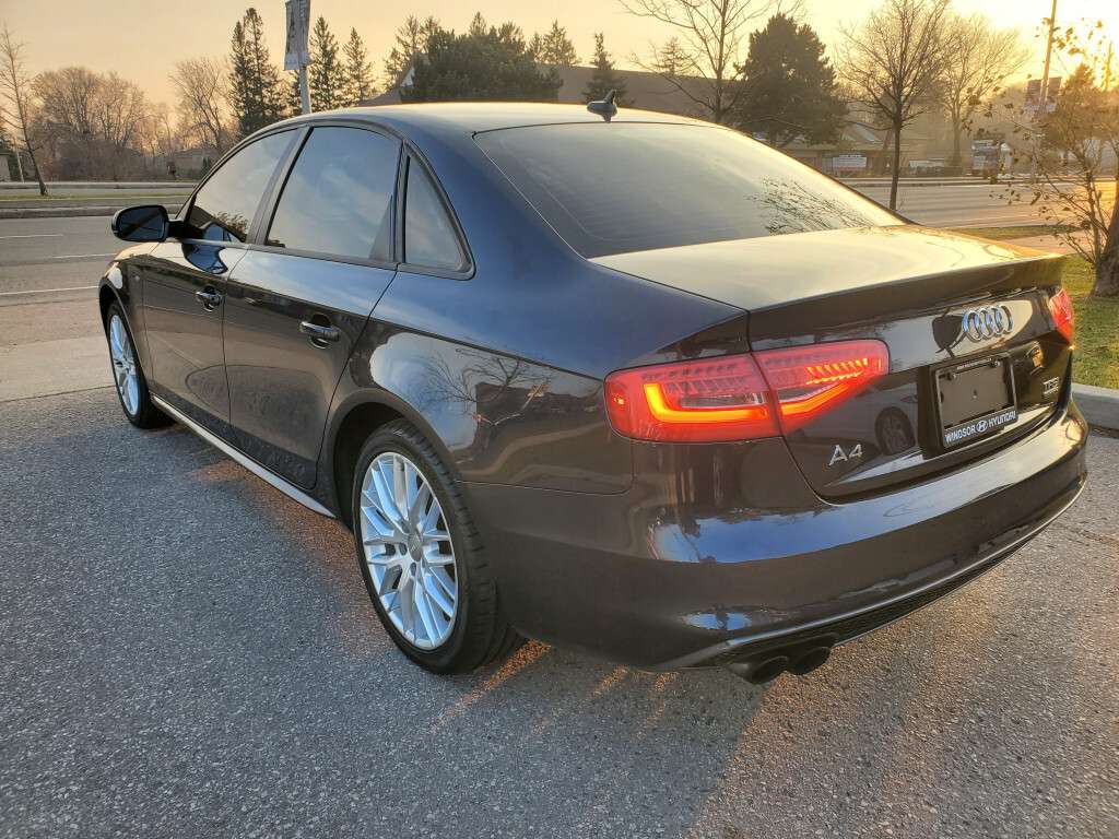2015 Audi A4 S-LINE Quattro Komfort plus alt 4