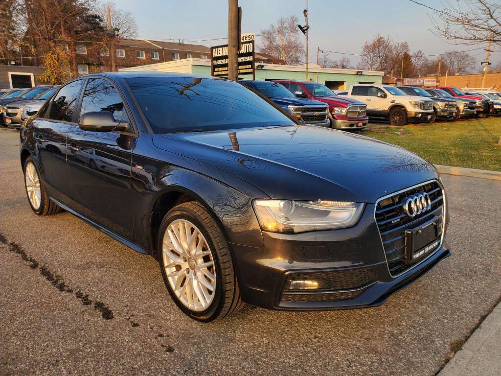 2015 Audi A4 S-LINE Quattro Komfort plus thumb 8