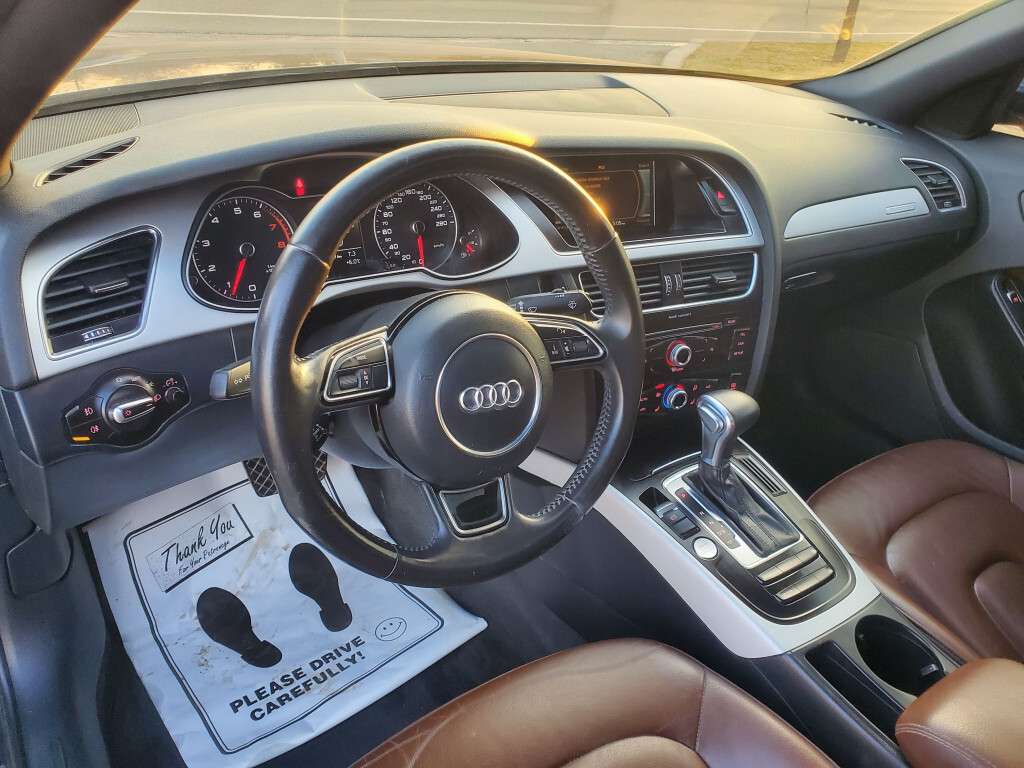 2015 Audi A4 S-LINE Quattro Komfort plus thumb 14