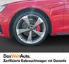 Audi A4 40 TDI quattro S line Rood - thumbnail 4