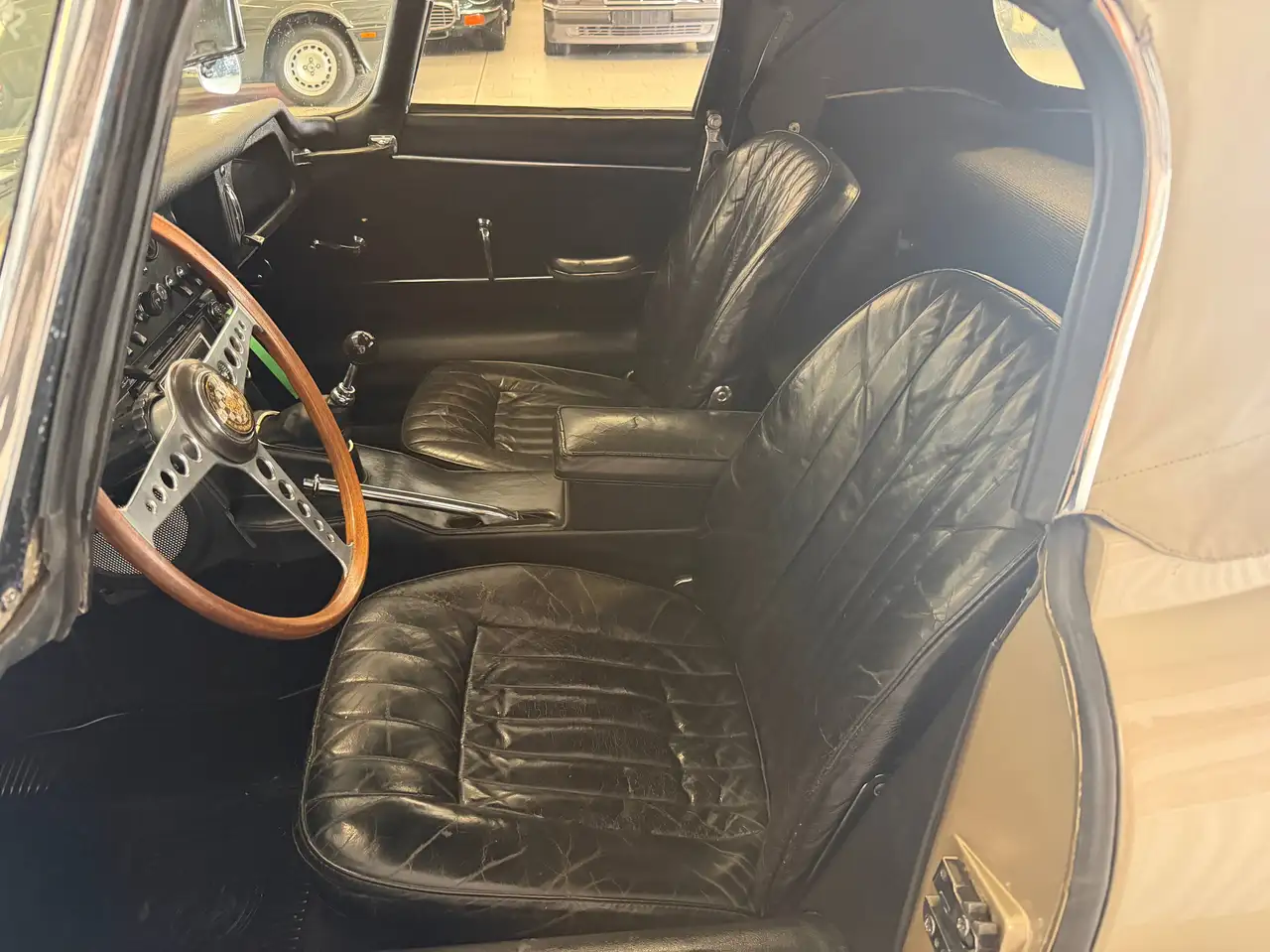 Jaguar E-Type 4.2 l Open two Seater, foto 3
