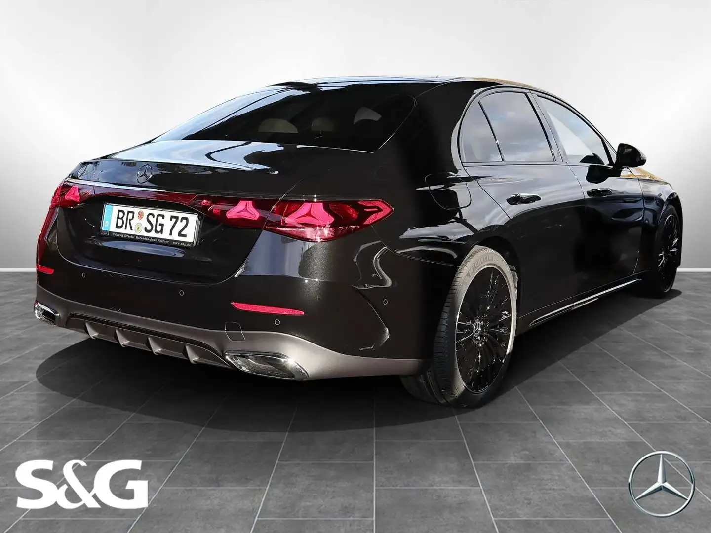 Mercedes-Benz E 220 d 4M AMG Leder grau+DIG-LED+Pano+HUD+AHK Schwarz - 2
