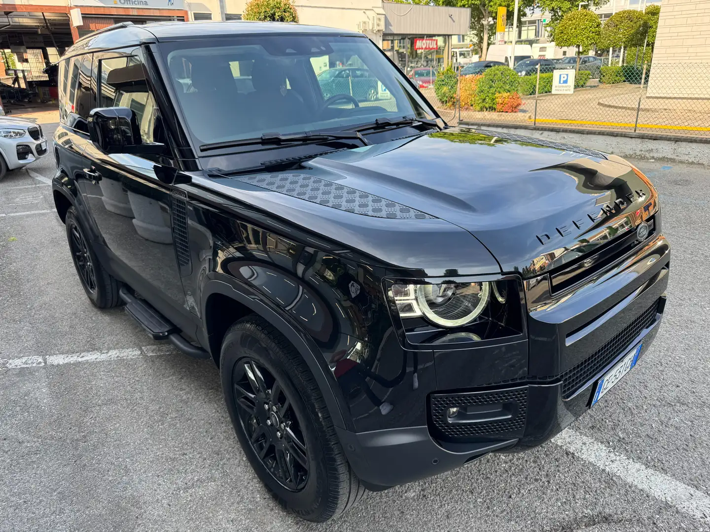 Land Rover Defender 90 S 3.0D I6 200 CV AWD Auto,TOTAL BLACK,GANCIO,NA Nero - 2