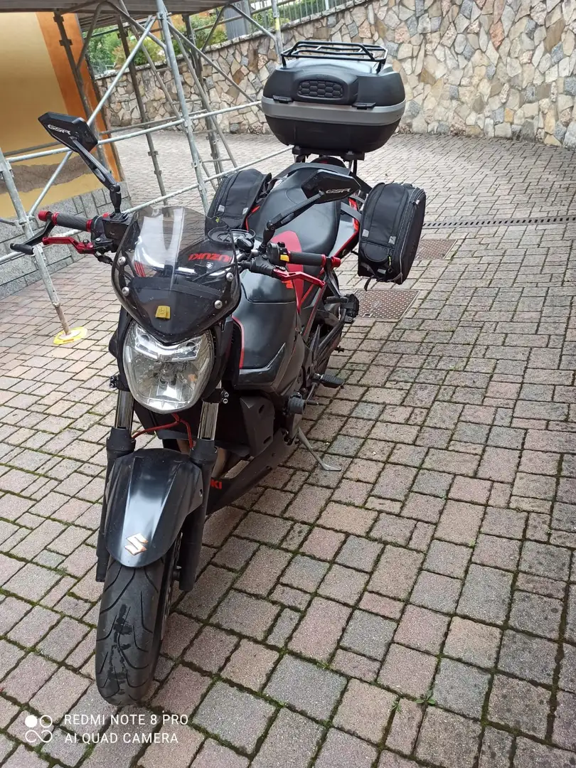 Suzuki GSR 600 - 2