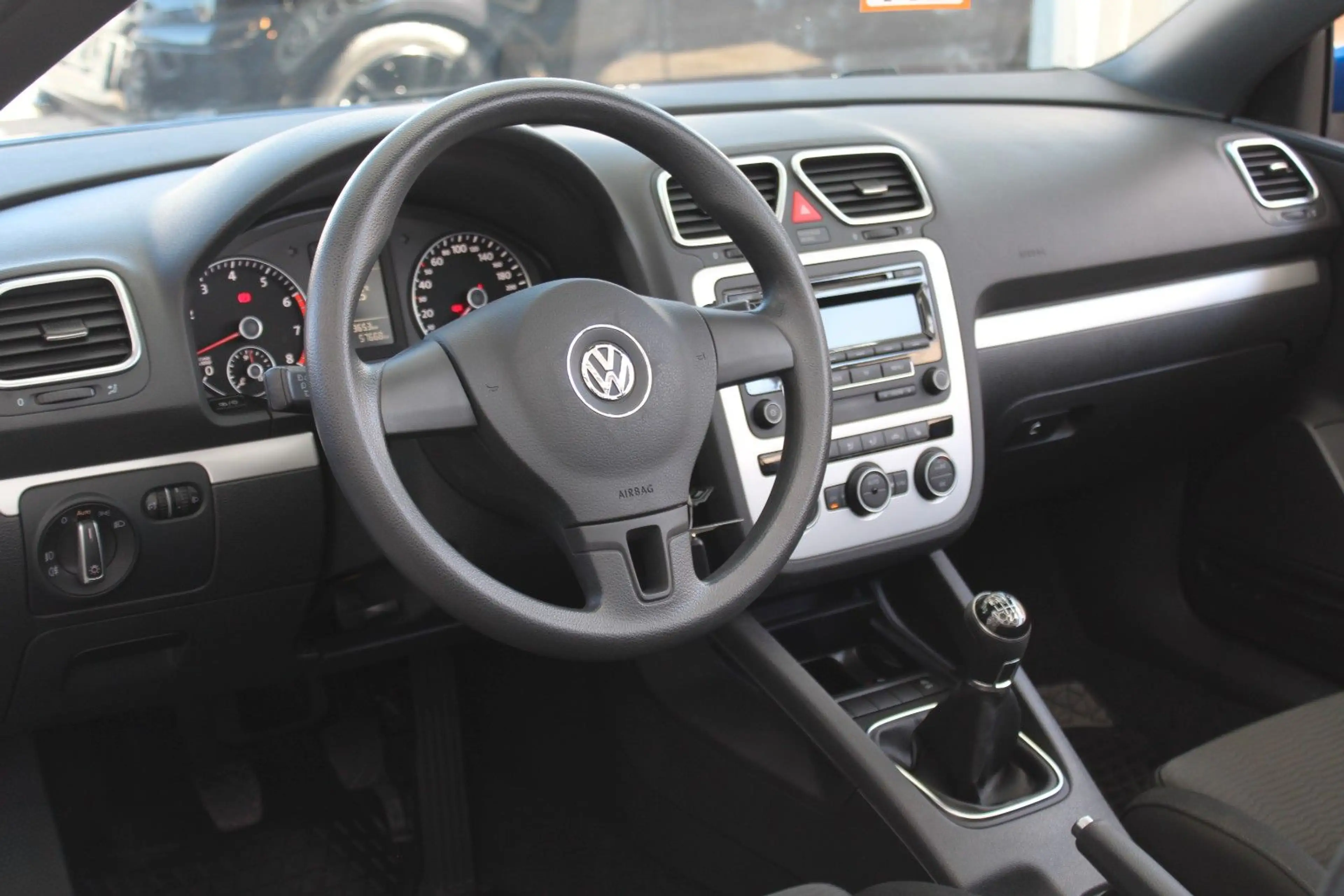Volkswagen Eos BMT *2.Hand*Inspektion Neu*Allwetterreifen* — photo 8