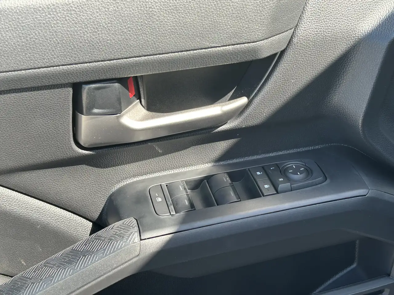 Toyota Tacoma снимка Toyota Tacoma