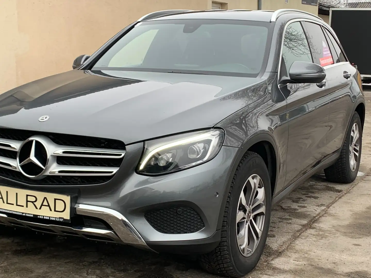 Mercedes-Benz GLC 220 GLC 220 d 4Matic, WENIG Km., AMG- Line, RFK + AHK Grau - 1